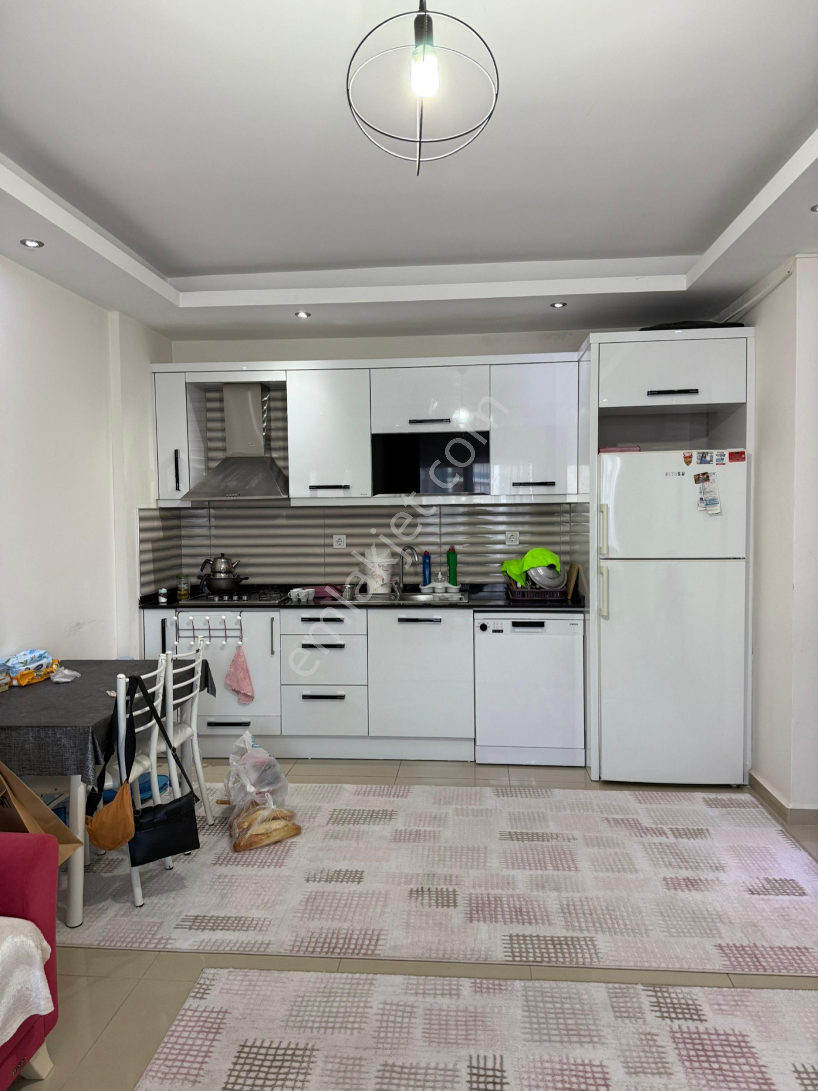 Sahibinden Cikcilli’de 1+1 Eşyalı Büyük Daire - Görsel 11