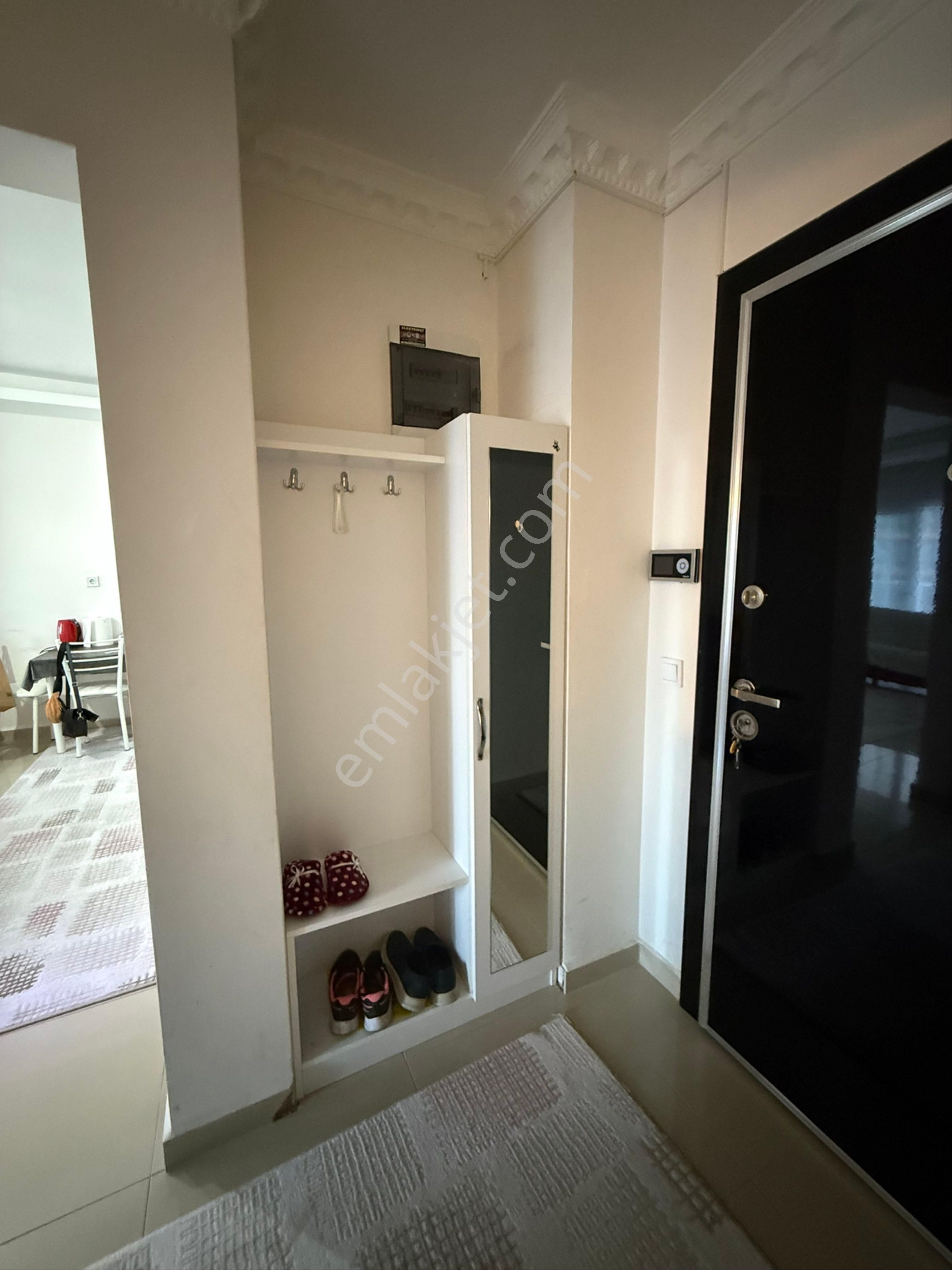 Sahibinden Cikcilli’de 1+1 Eşyalı Büyük Daire - Görsel 7