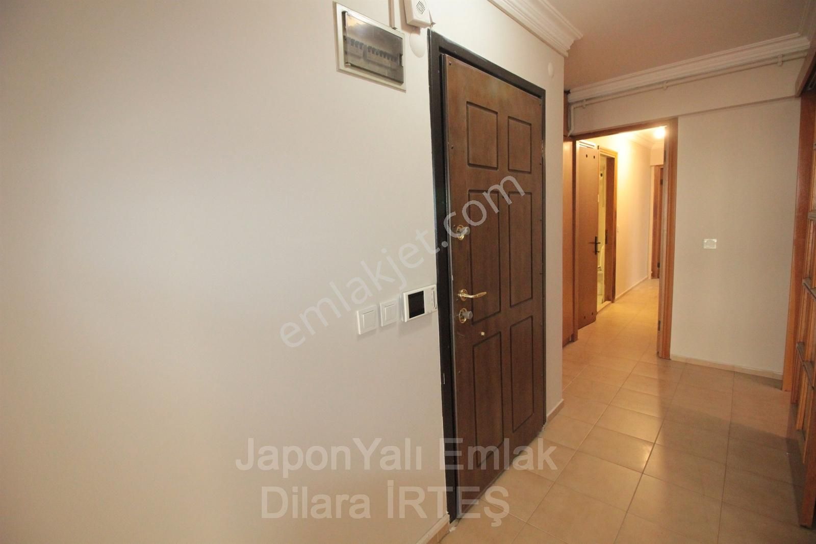 Mithatpaşa Caddesinde Köşe Cepheli 150 M2 Kiralık Daire - Görsel 24