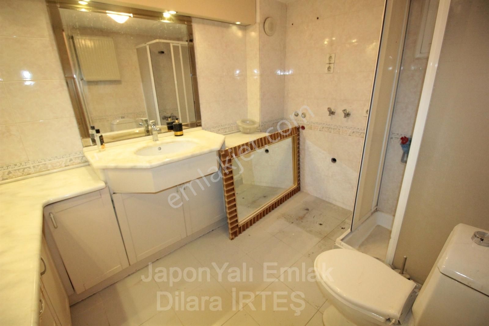 Mithatpaşa Caddesinde Köşe Cepheli 150 M2 Kiralık Daire - Görsel 5