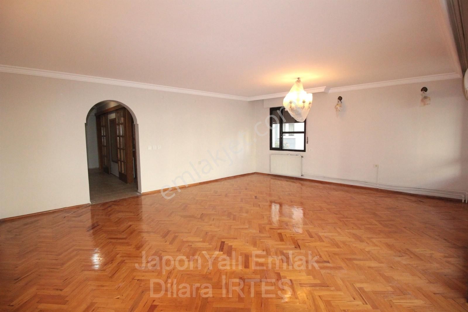 Mithatpaşa Caddesinde Köşe Cepheli 150 M2 Kiralık Daire - Görsel 26