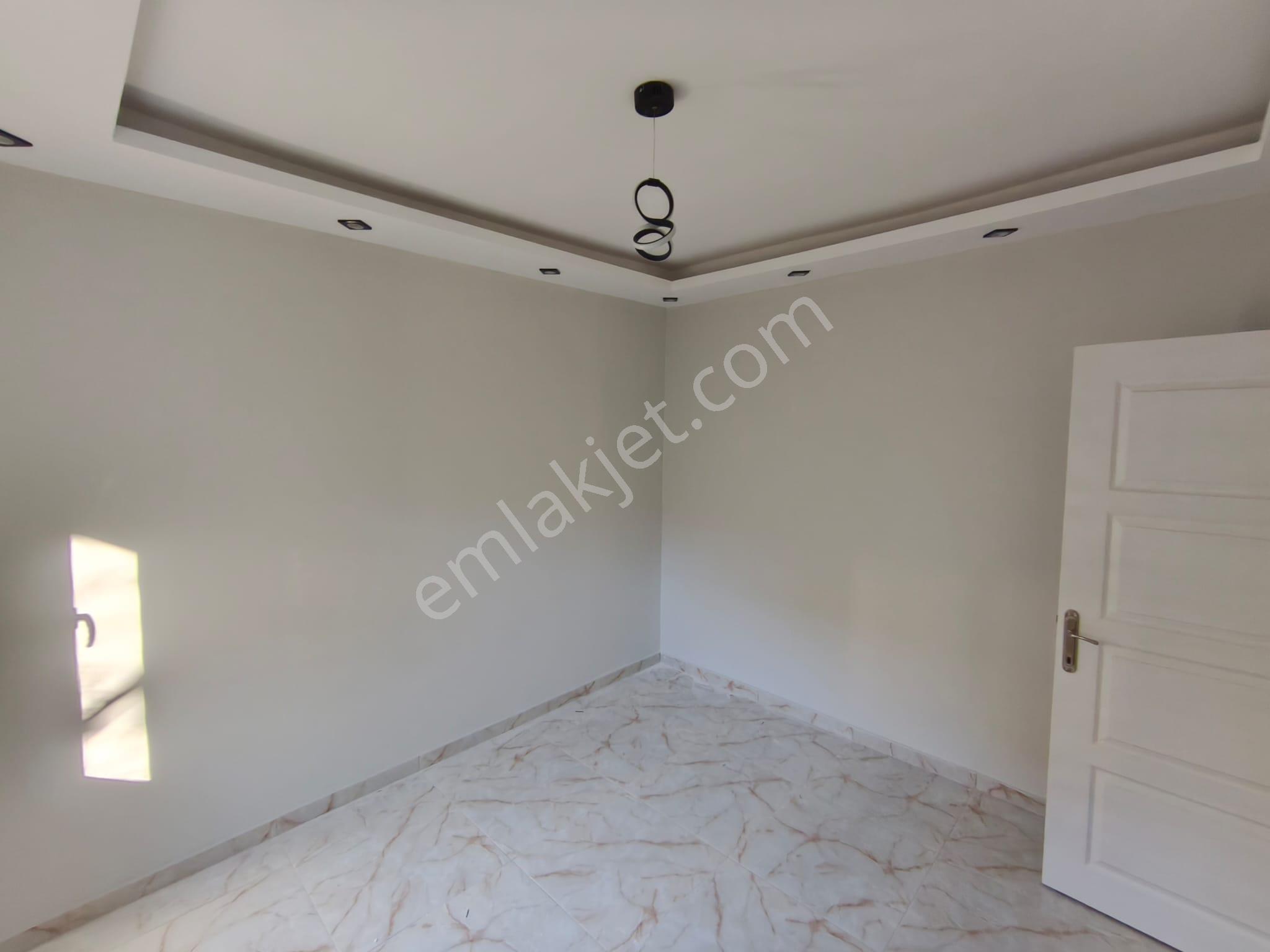 Kar Emlaktan Akçatekir Çarşıda 3+1 330m2 Arsa İçinda Satılık Villa - Görsel 17