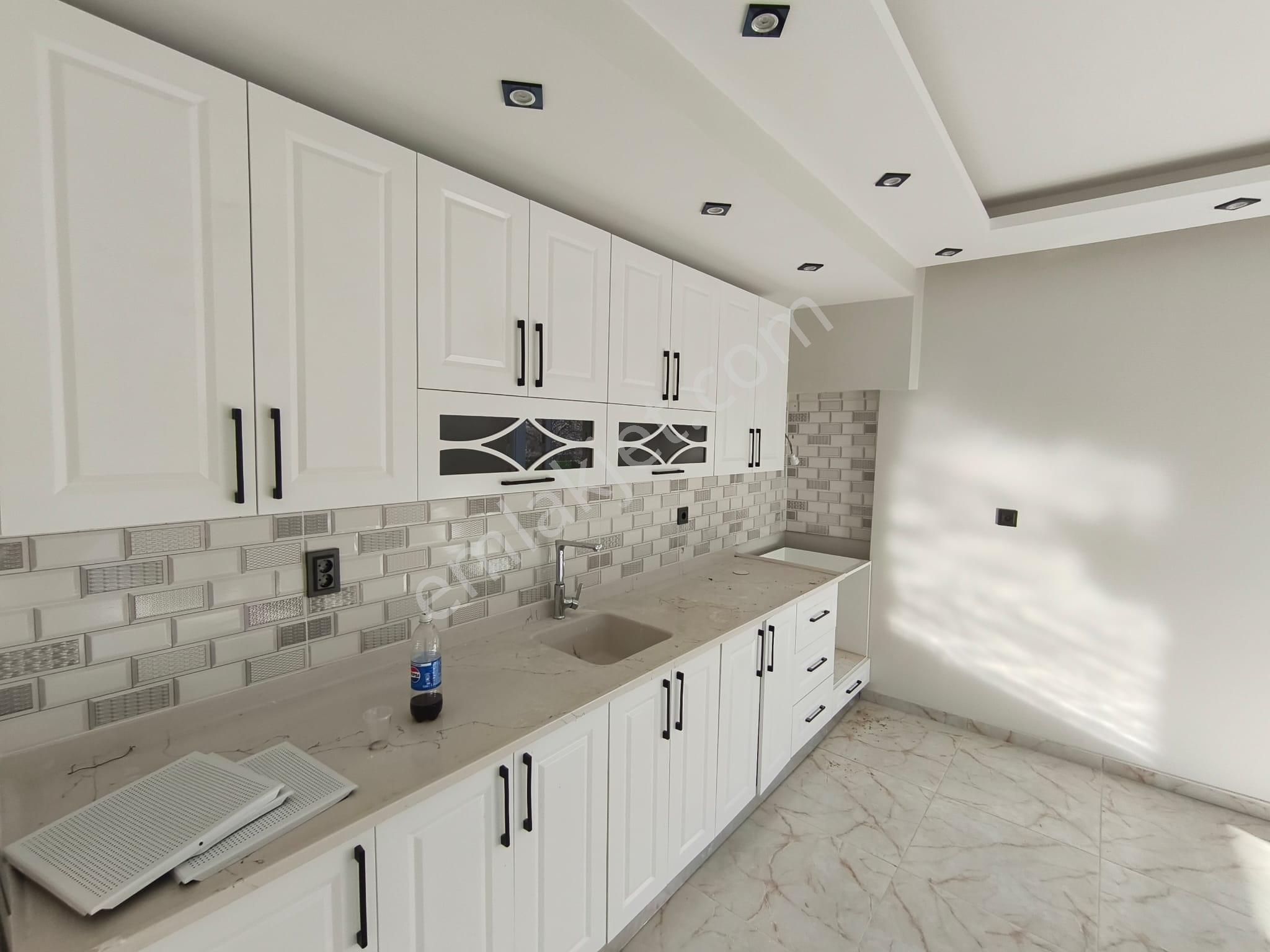 Kar Emlaktan Akçatekir Çarşıda 3+1 330m2 Arsa İçinda Satılık Villa - Görsel 13