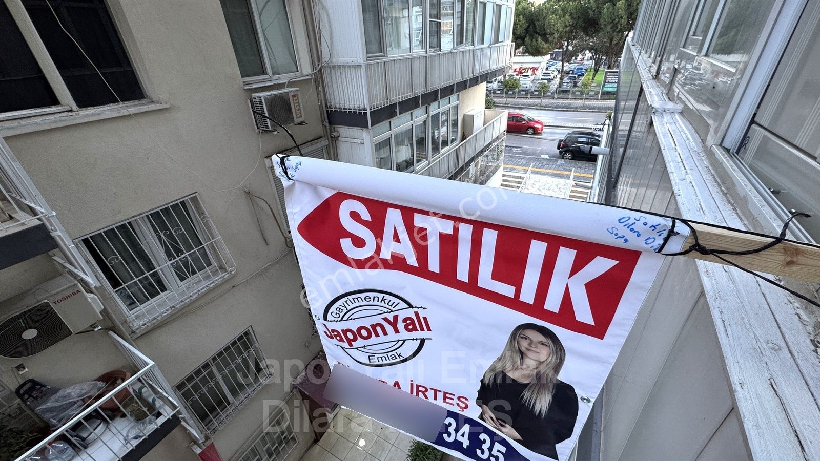 Göztepe Stadı Karşısında Asansörlü Ara Kat Satılık Daire