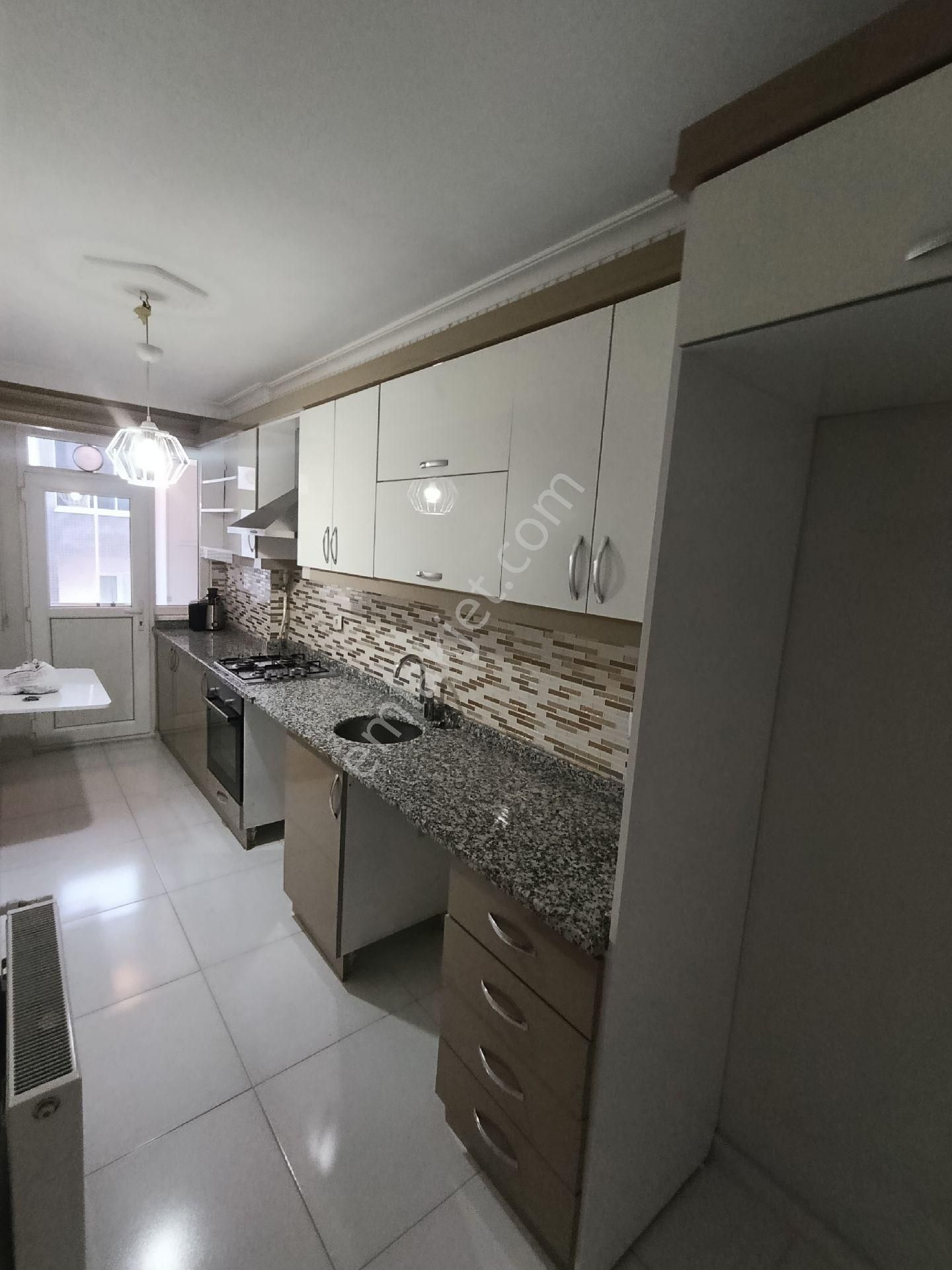 Yılmaz İnşaat Gayrimenkulden Satılık 2+1 2.kat 95m2 Daire - Görsel 5