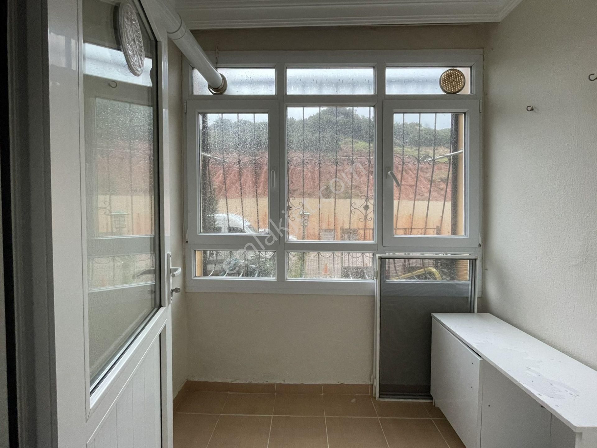 İzmir Menemen Gazi Mahallesinde 2+1 Kiralık Daire - Görsel 10