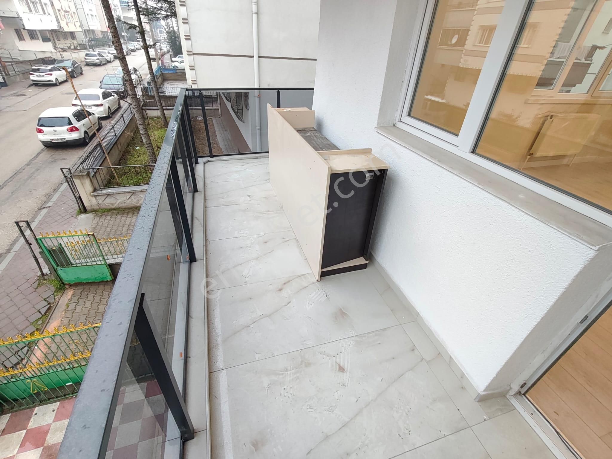 Yılmaz Gayrimenkul Den Mareşal Çakmak Mah 3+1 Arakat Lüx Yapılı 3. Banyolu 4.595 Pazarlıklı - Görsel 26