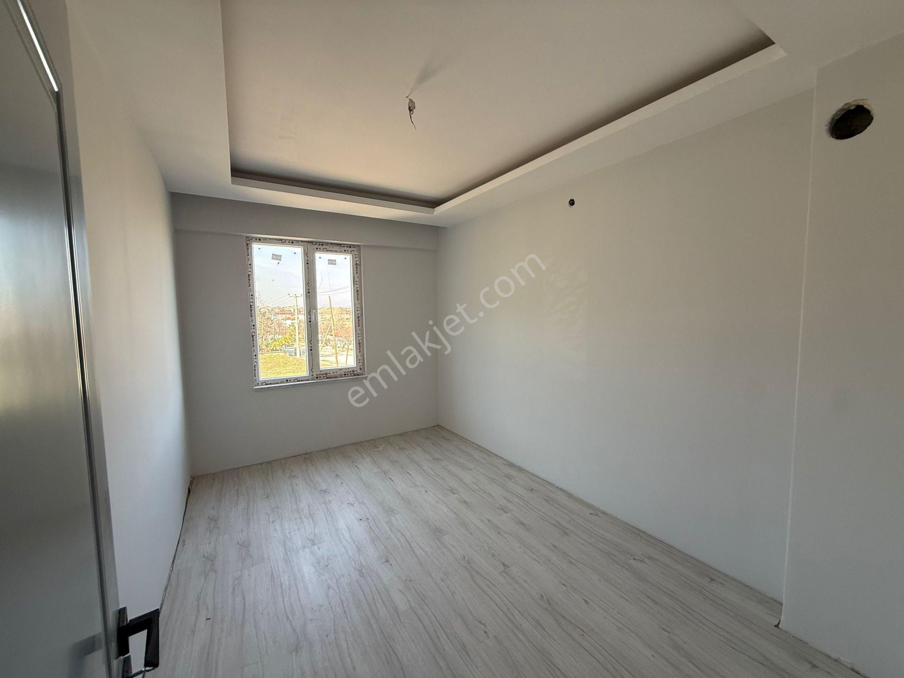 Rota’dan Satılık Gazi Mah. Garajlı Ferah 2+1 Daire… - Görsel 11