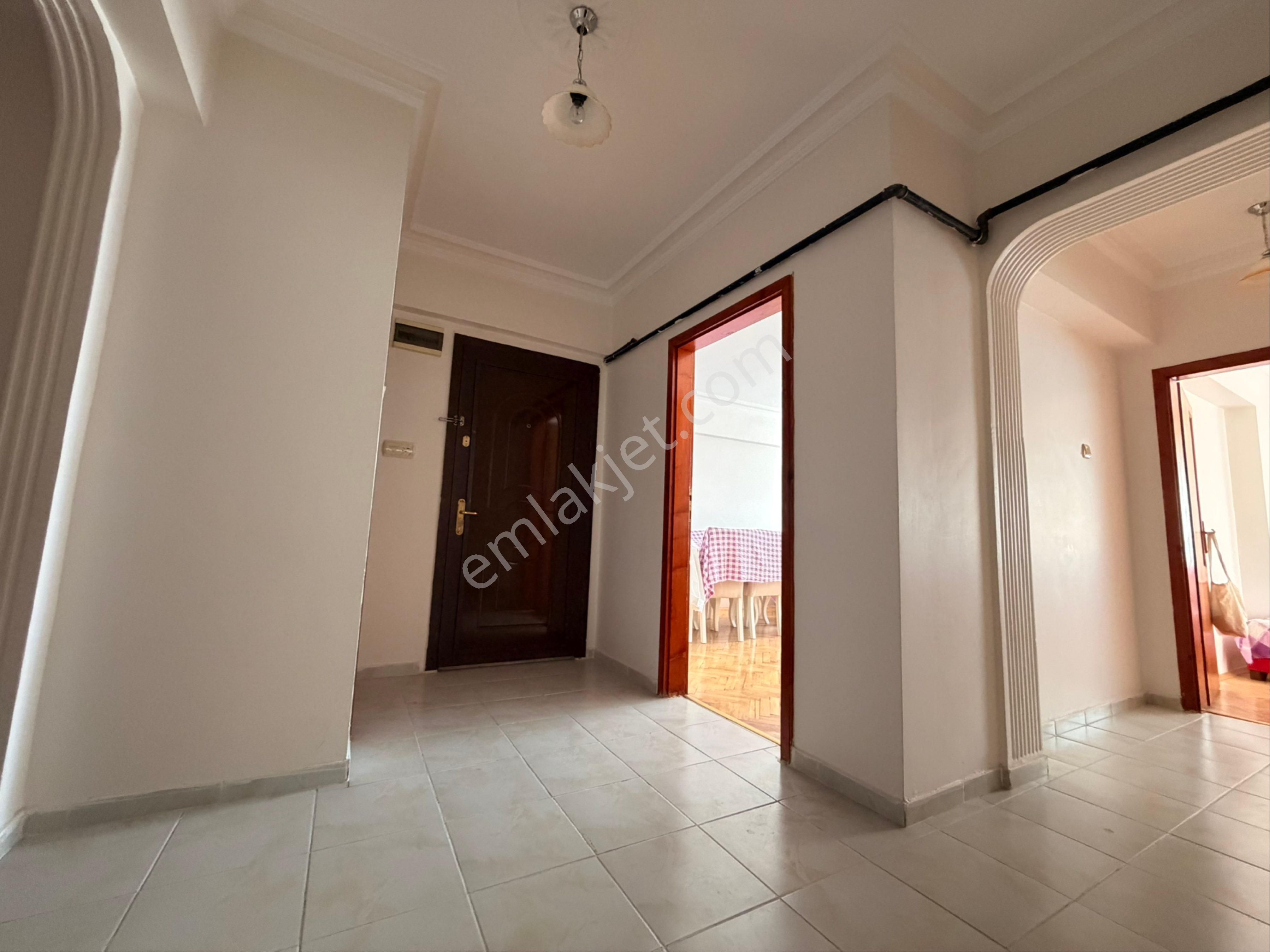 Osmangazi Caddesi Yanı Ara Katta 3+1 Güney Cephe Kök Tapu - Görsel 19