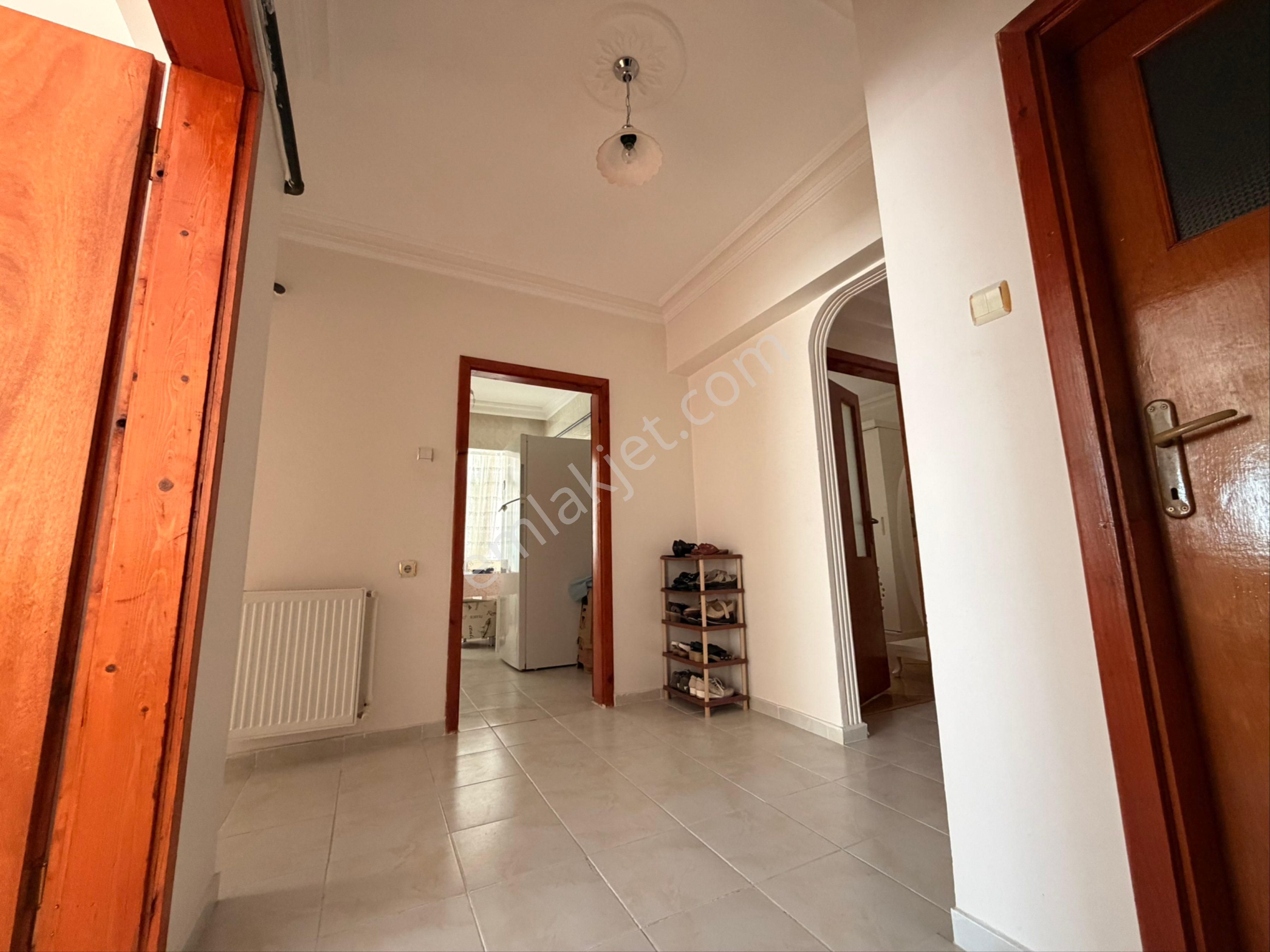 Osmangazi Caddesi Yanı Ara Katta 3+1 Güney Cephe Kök Tapu - Görsel 23