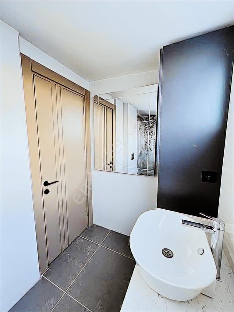 Nefes Çengelköyde Güvenlikli Sitede Kiralık Dubleks - Görsel 10