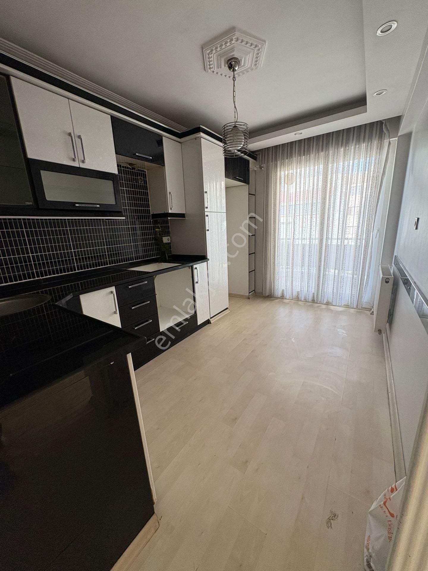 Acil Buca Kozağaç Meydan Yakını 2+1 110m2 D.gazlı Ayrı Mutfak Lüx Genç Daire - Görsel 6