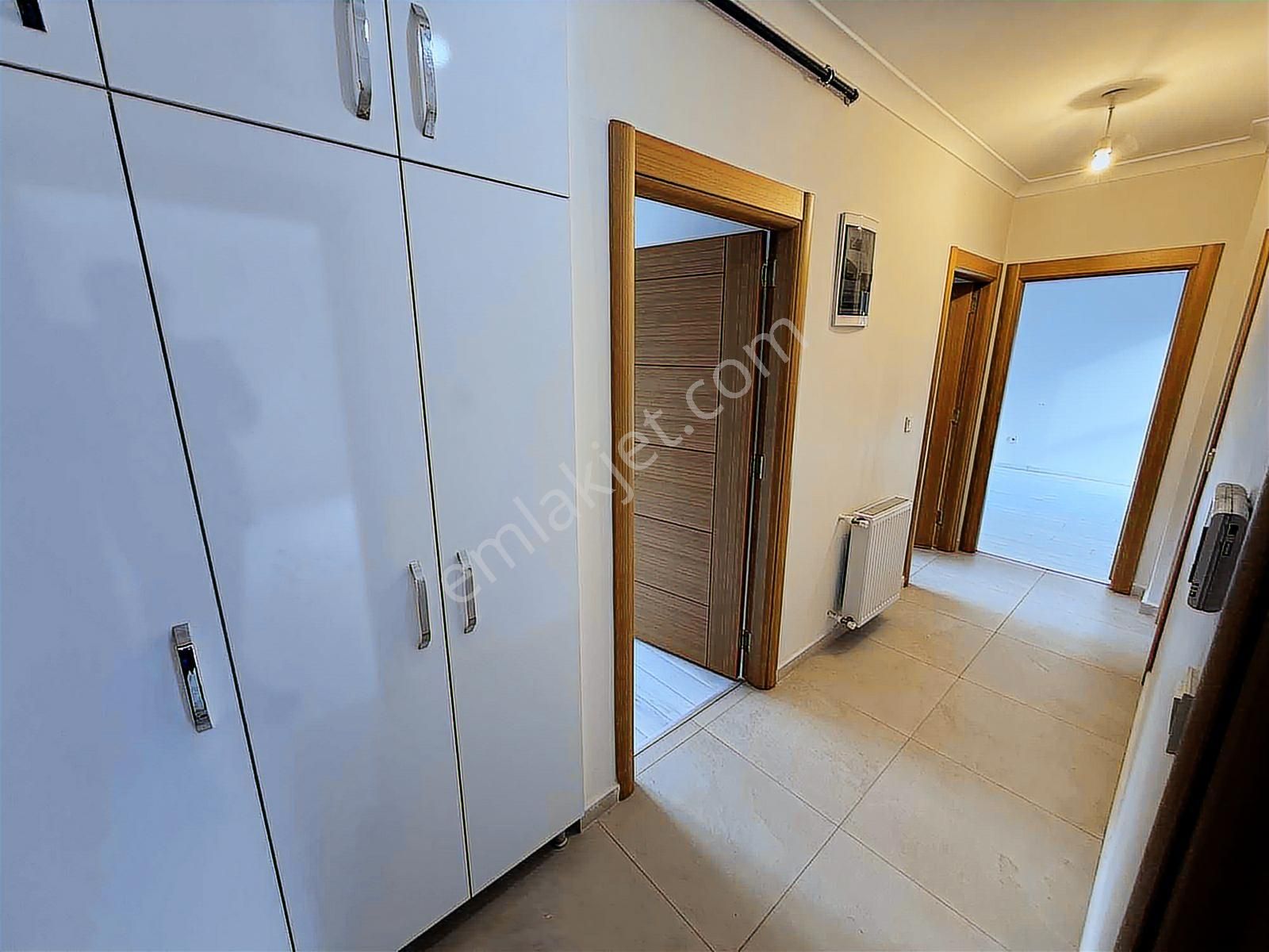 Bostancıda Önü Açık Ferah 2+1 Otoparklı Kiralık Daire - Görsel 7