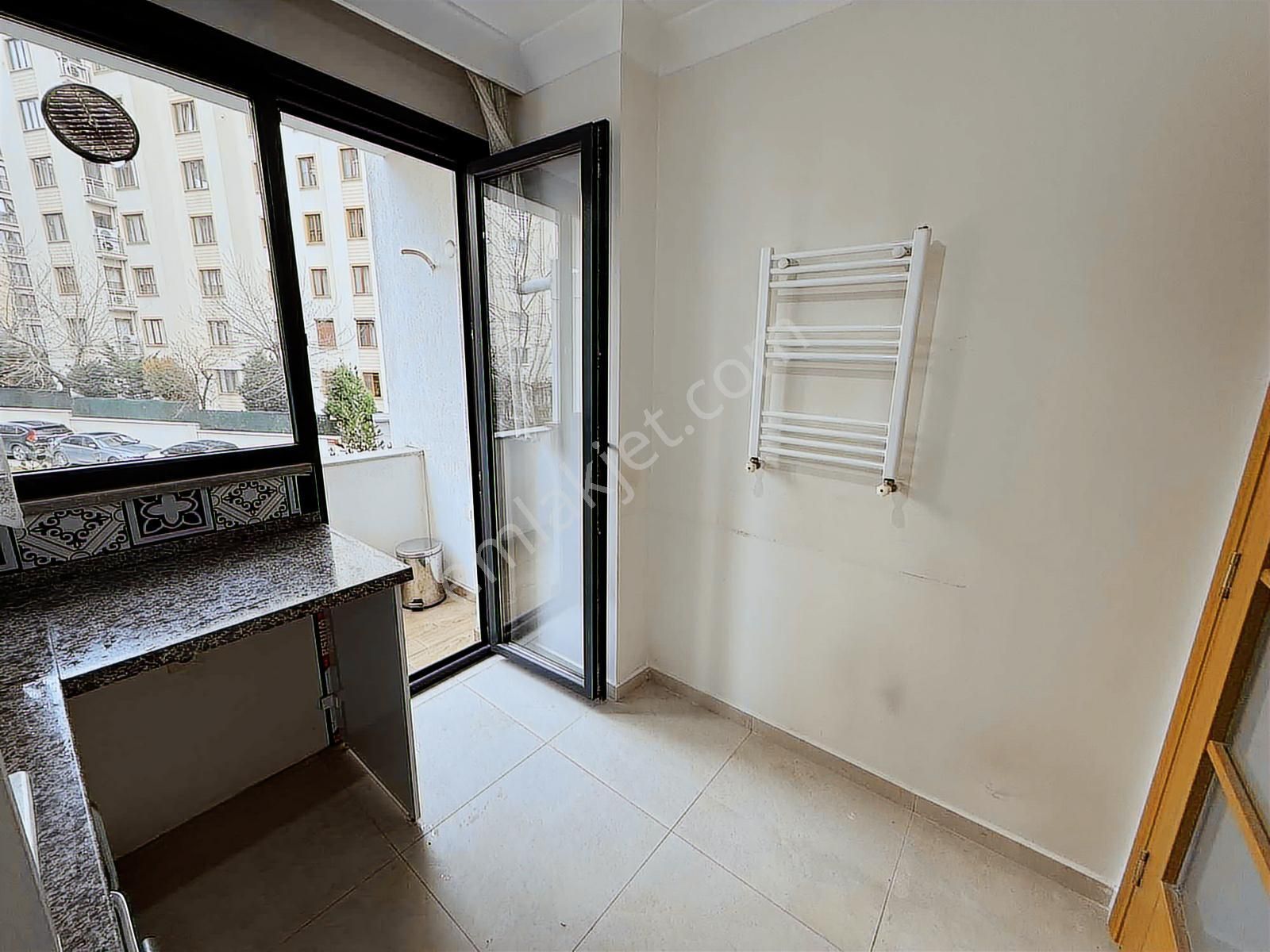 Bostancıda Önü Açık Ferah 2+1 Otoparklı Kiralık Daire - Görsel 5