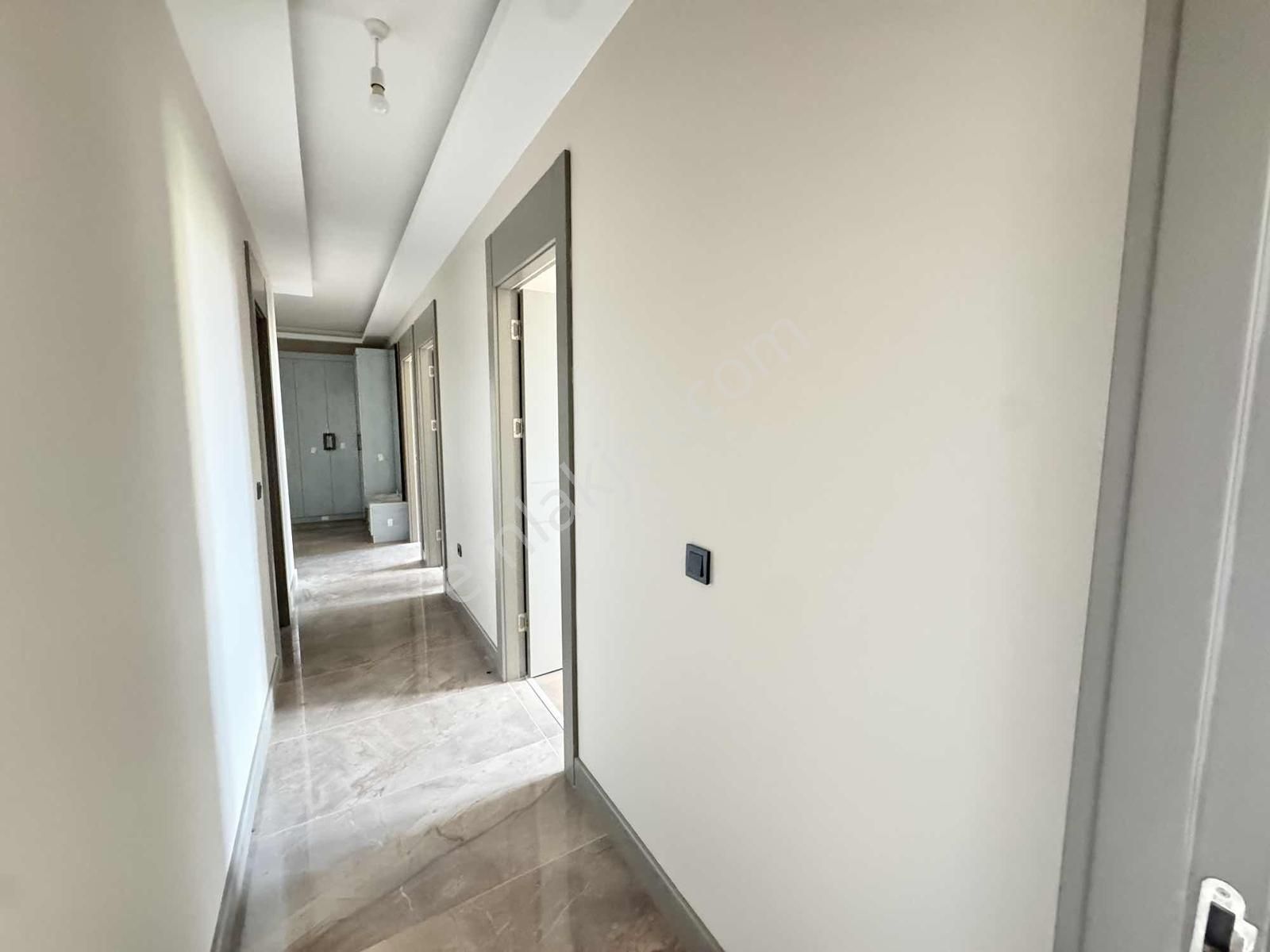 Hasbahçe Çengelköy | Site İçi | 4+1 | Yerden Isıtma | Havuz - Görsel 22