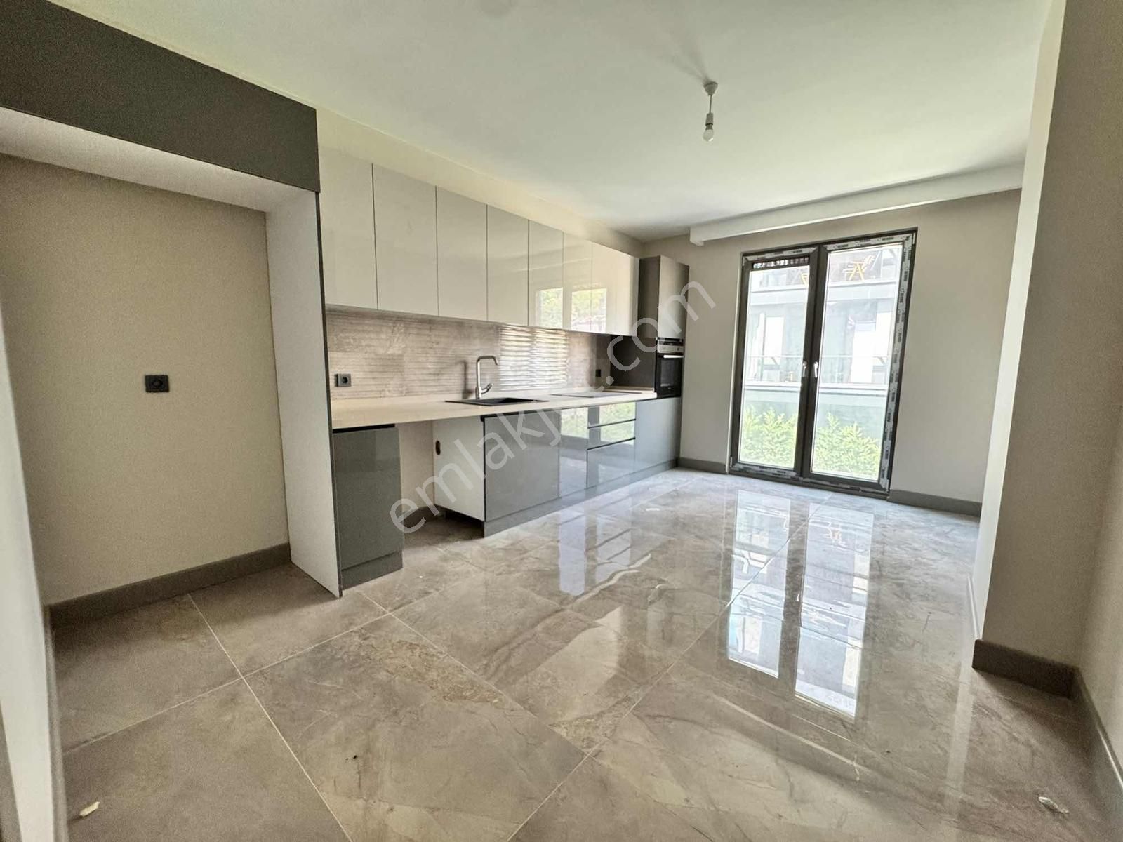 Hasbahçe Çengelköy | Site İçi | 4+1 | Yerden Isıtma | Havuz - Görsel 12