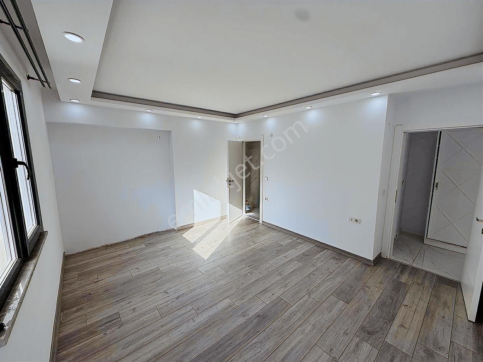 Çengelköy Bahçelievlerde 3+1 Asansörlü Otoparklı Kiralık - Görsel 25