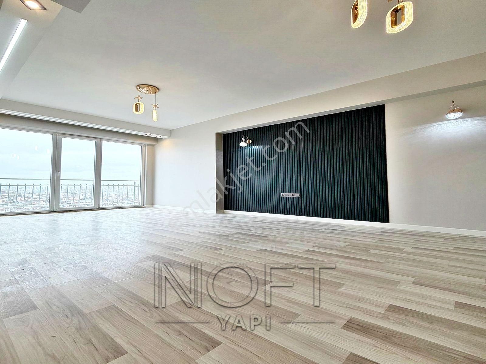 Beylikdüzü Cumhuriyet Metrobüs Durağına Yakın 2+1 Arakat Dekorlu Satılık Daire