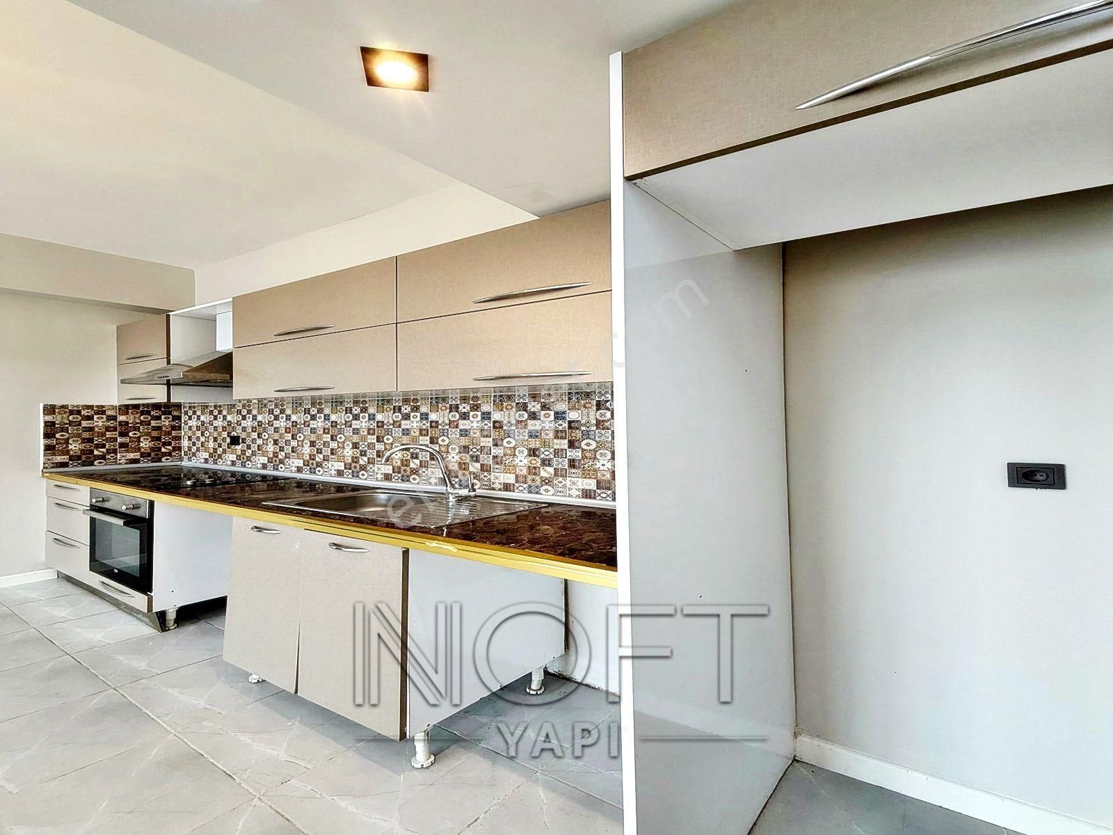 Beylikdüzü Cumhuriyet Metrobüs Durağına Yakın 2+1 Arakat Dekorlu Satılık Daire - Görsel 13