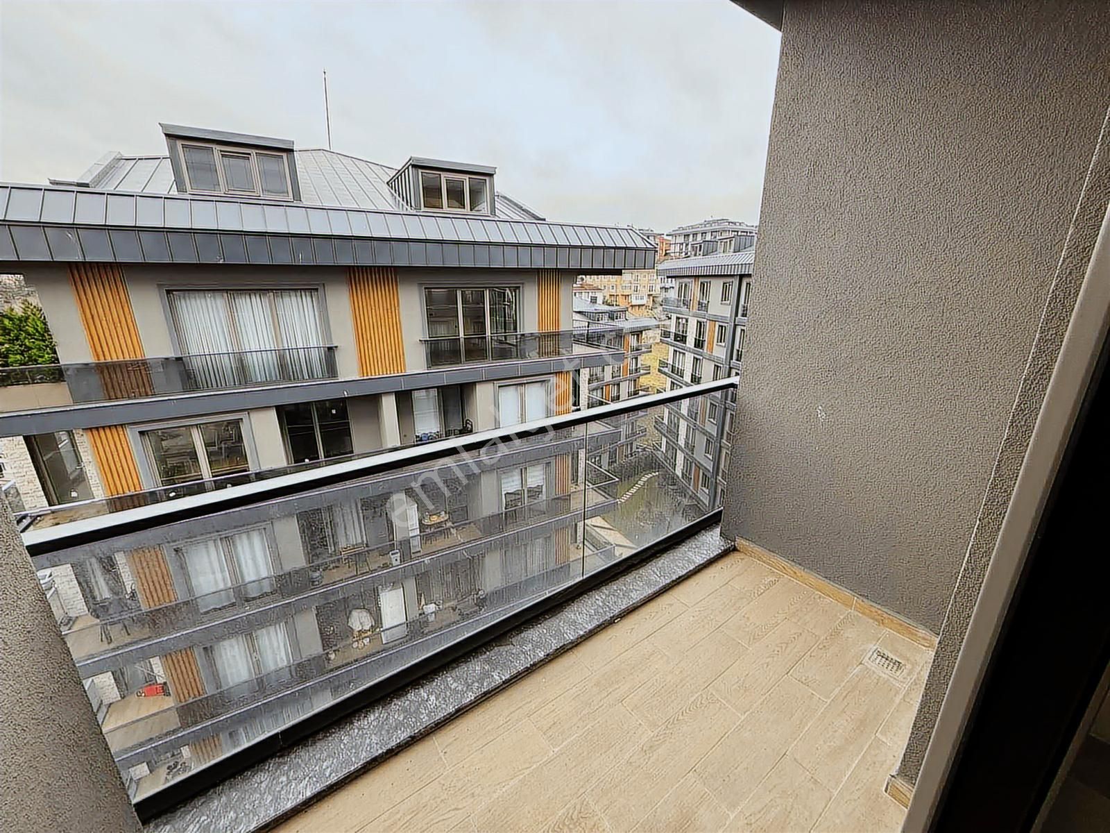 Has Bahçe Çengelköy | 5. Kat | Geniş Metraj | Prestijli Site - Görsel 14