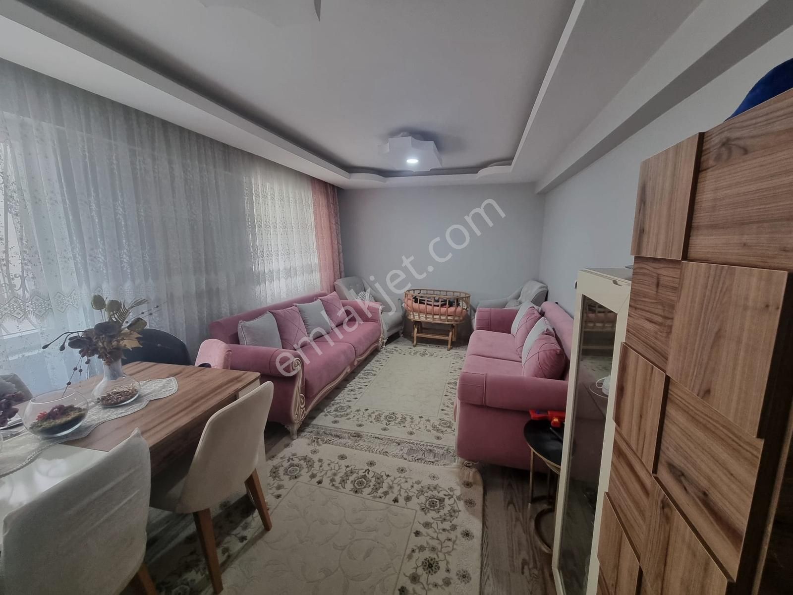 Merkezi Konumda Yapılı 3+1 Satılık Daire