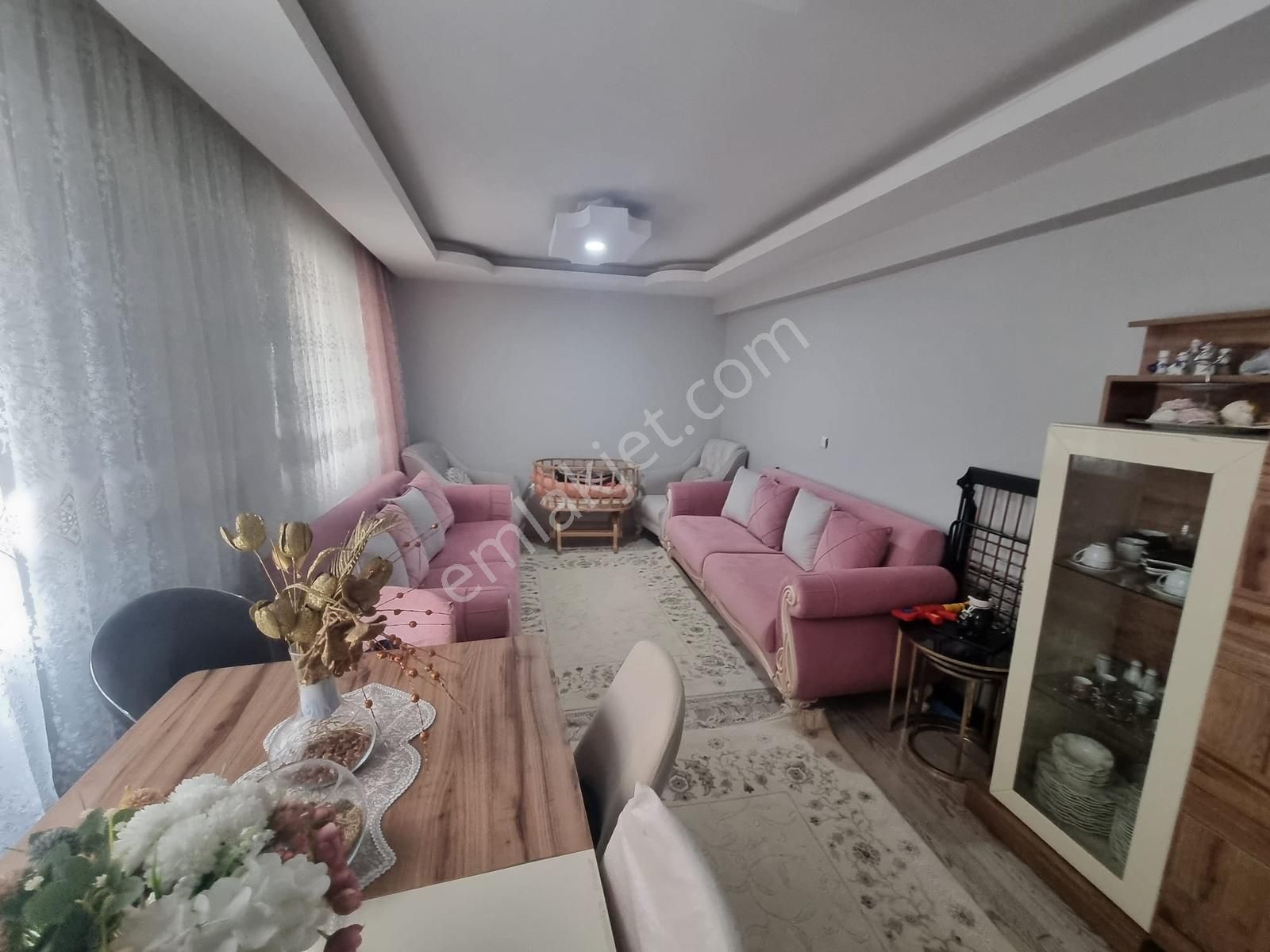 Merkezi Konumda Yapılı 3+1 Satılık Daire - Görsel 3