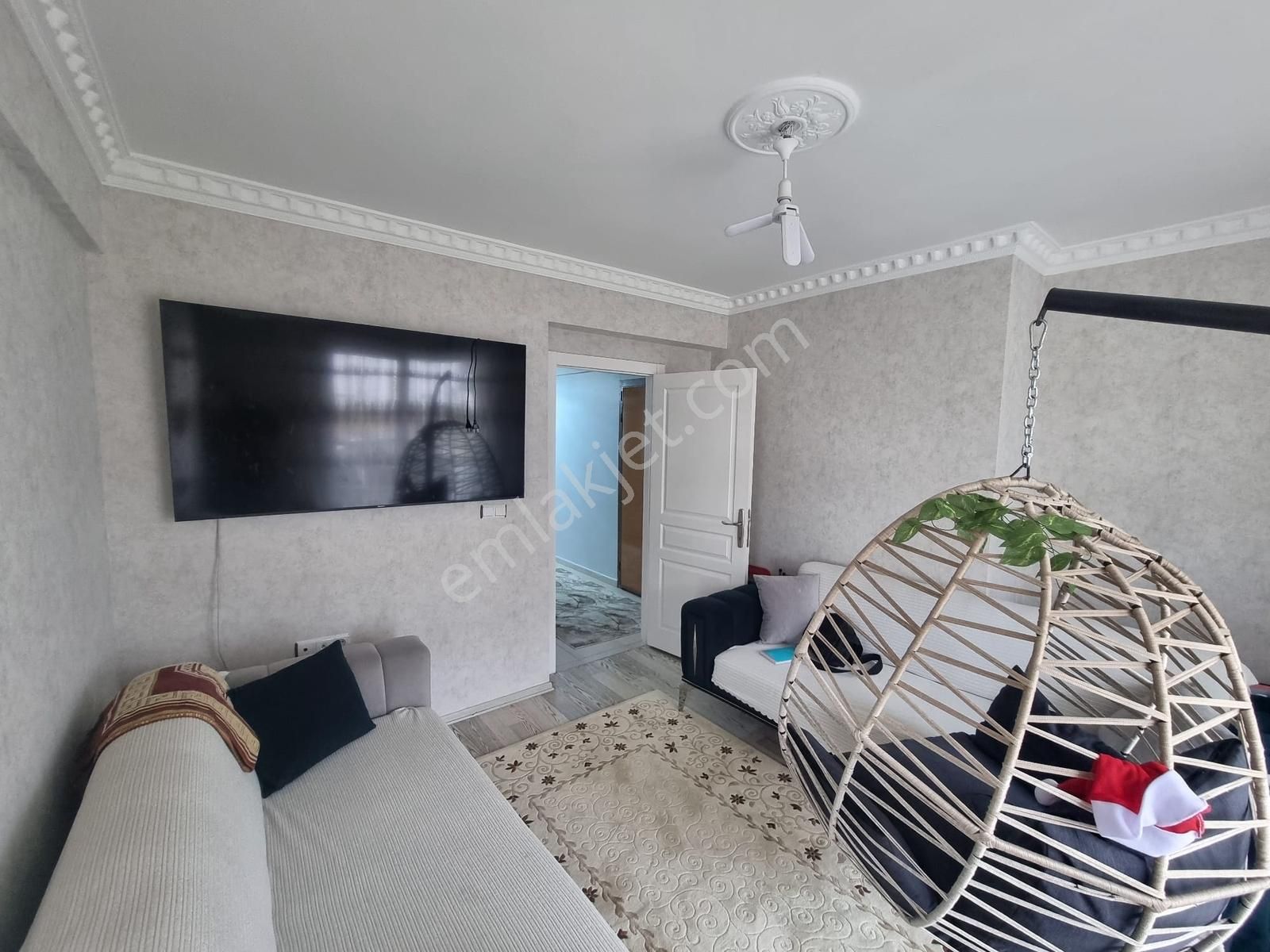 Merkezi Konumda Yapılı 3+1 Satılık Daire - Görsel 8