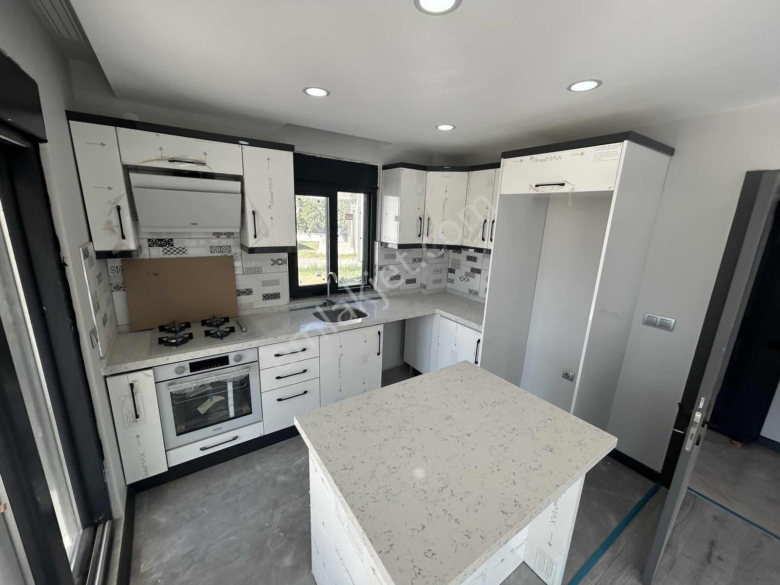 Onmax Ören'de Satılık 3+1 305 M2 Denize 400 M Villa - Görsel 6