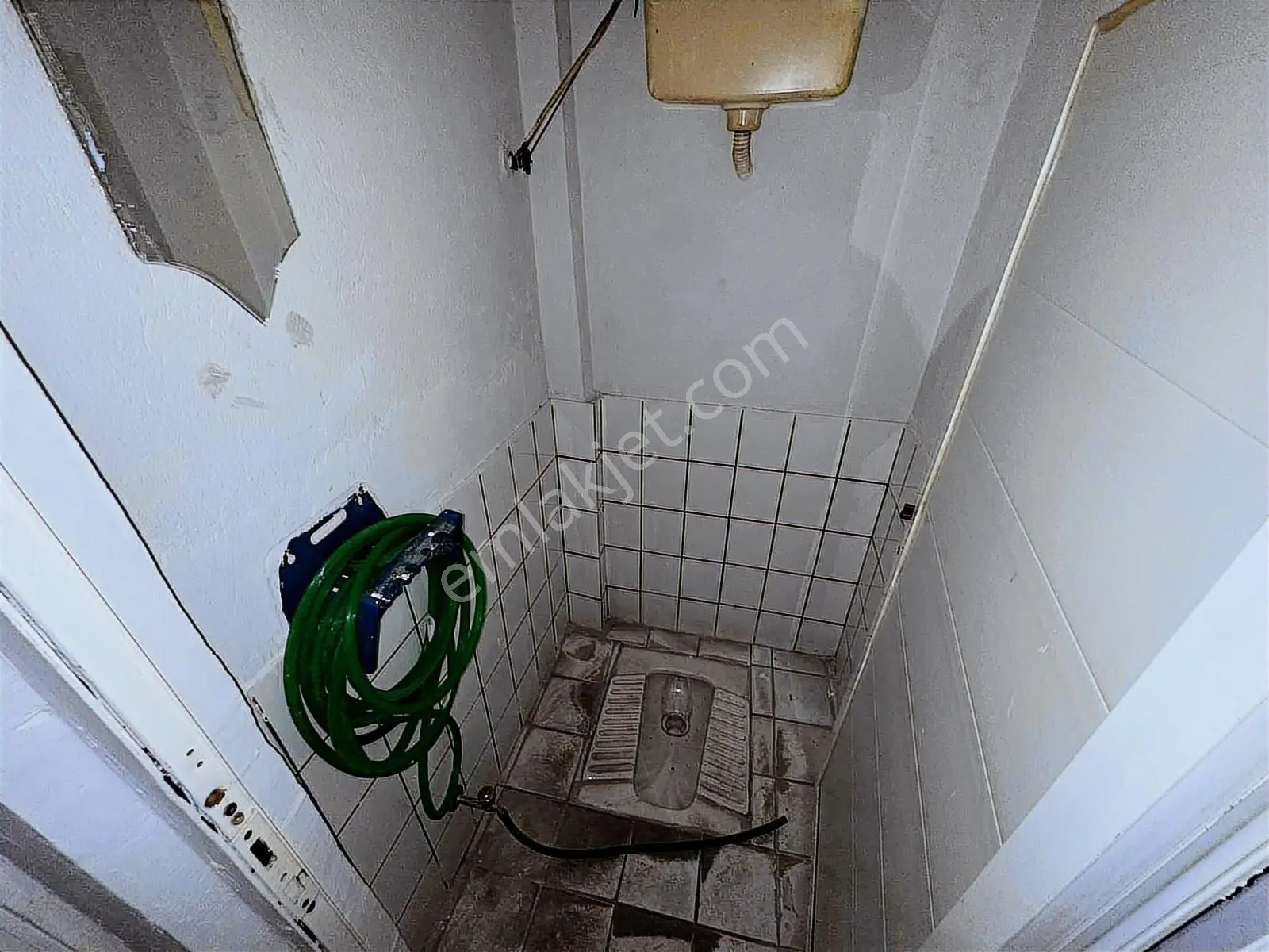 Onmax Burhaniye Merkez Çarşı İçi Kullanışlı Kiralık Dükkan - Görsel 35