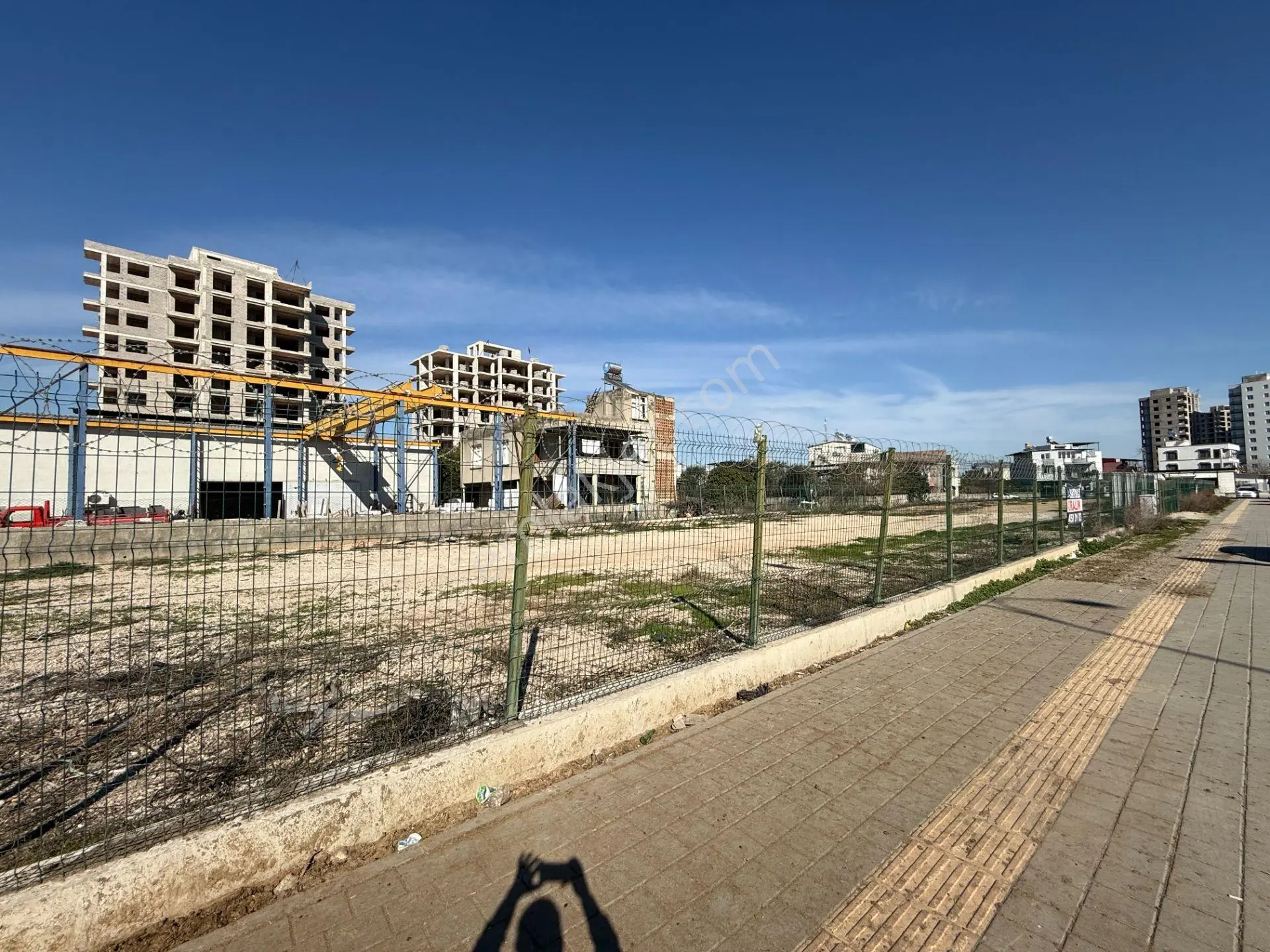 Karatal Bulvarında 2456 M2 Tek Tapu Kiralık Arsa(ticari+konut İmarlı) - Görsel 4