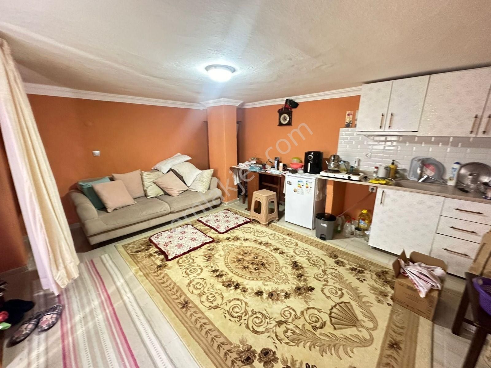 Yusuf Emlaktan Satılık Bodrum Daire Kartaltepede - Görsel 6