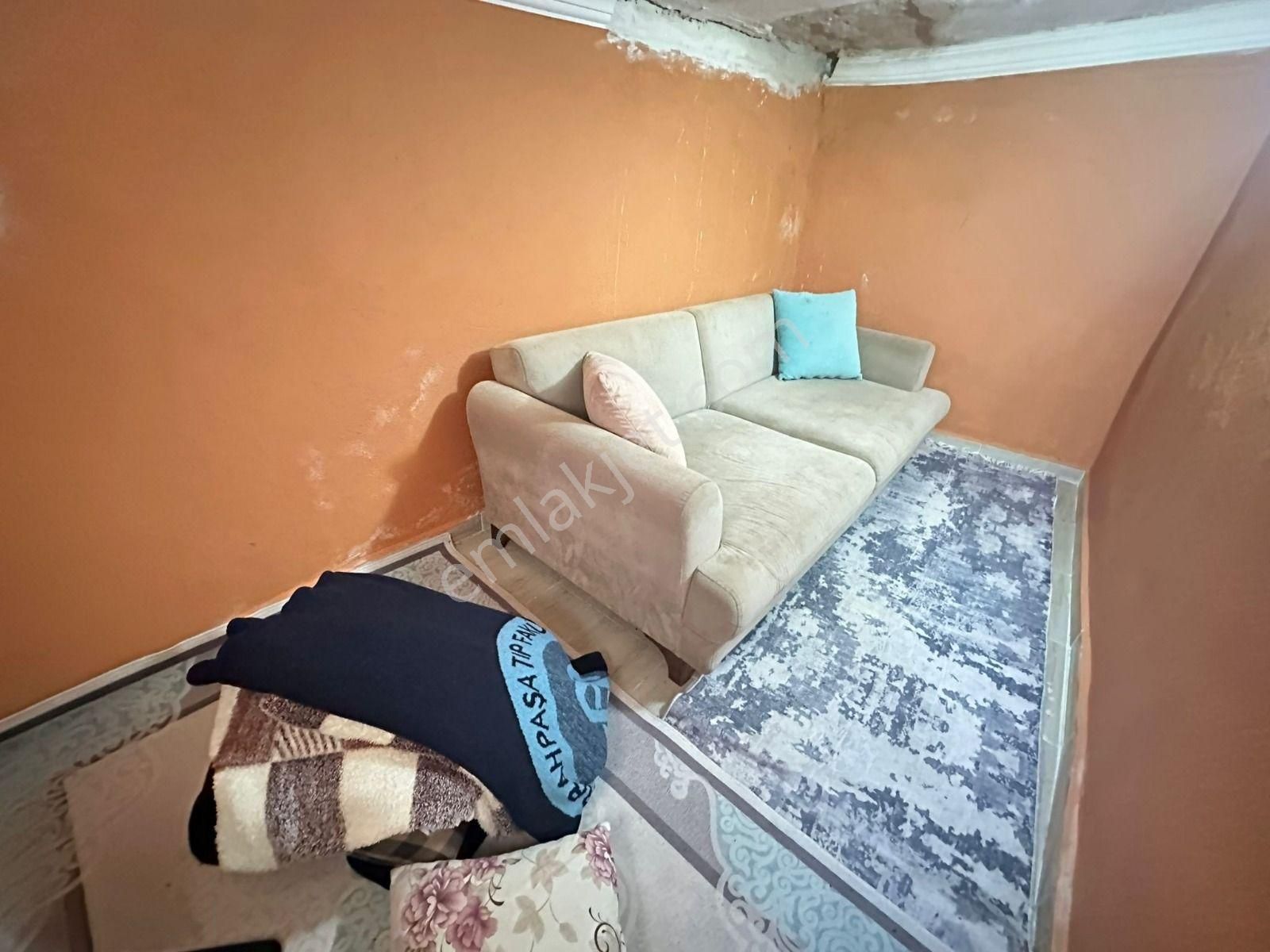 Yusuf Emlaktan Satılık Bodrum Daire Kartaltepede - Görsel 12