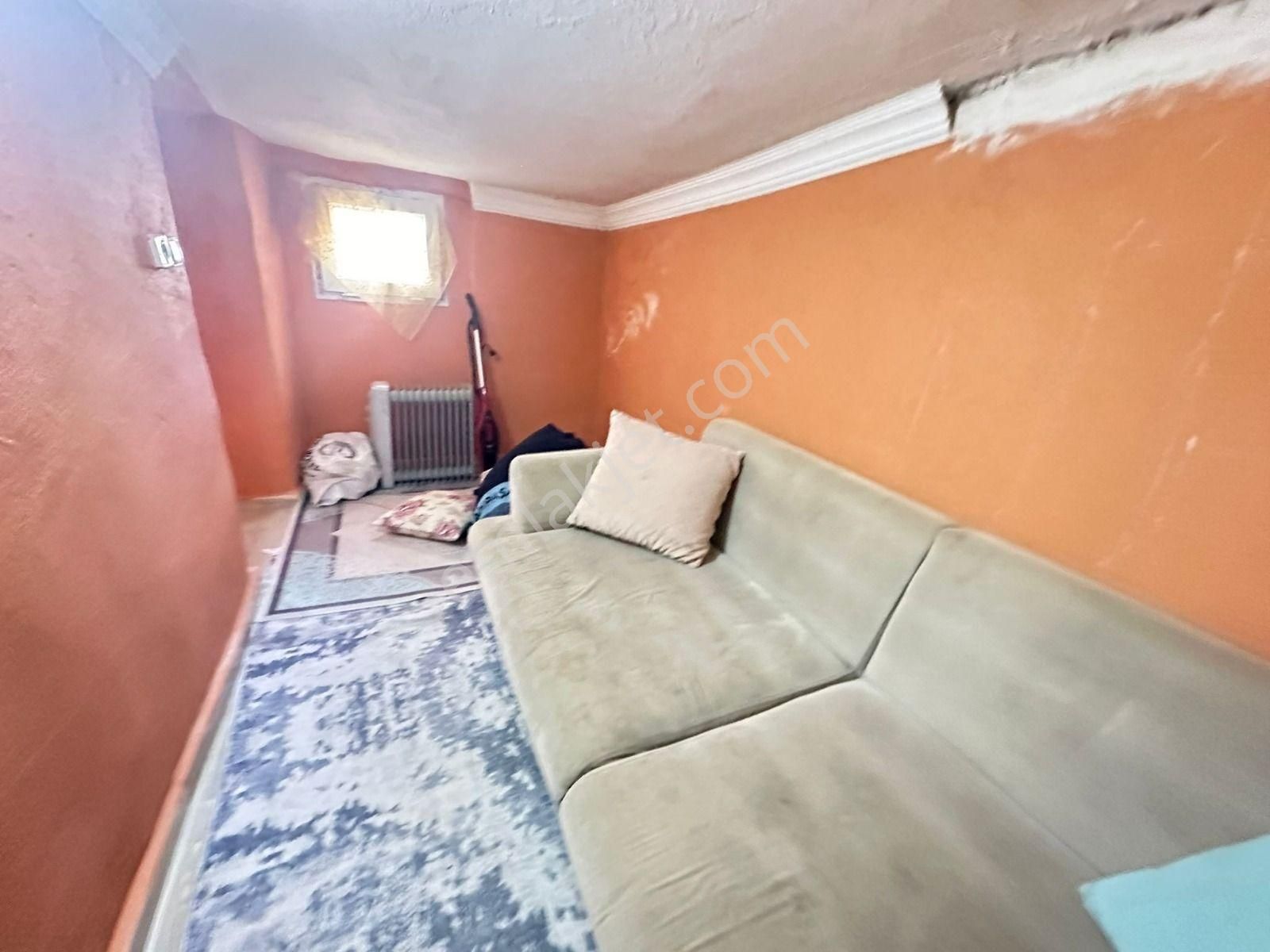 Yusuf Emlaktan Satılık Bodrum Daire Kartaltepede - Görsel 8