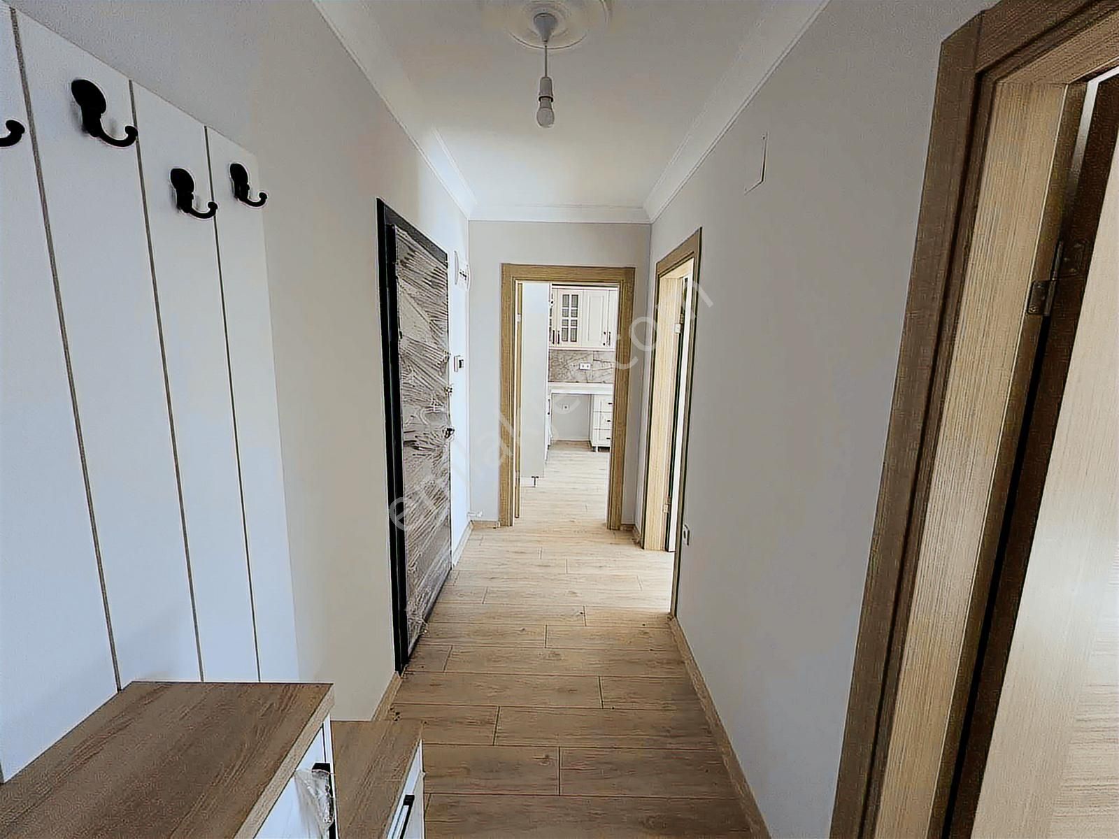 Onmax Öğretmenler'de Satılık 2+1 Denize Yakın Mesafede Daire - Görsel 15