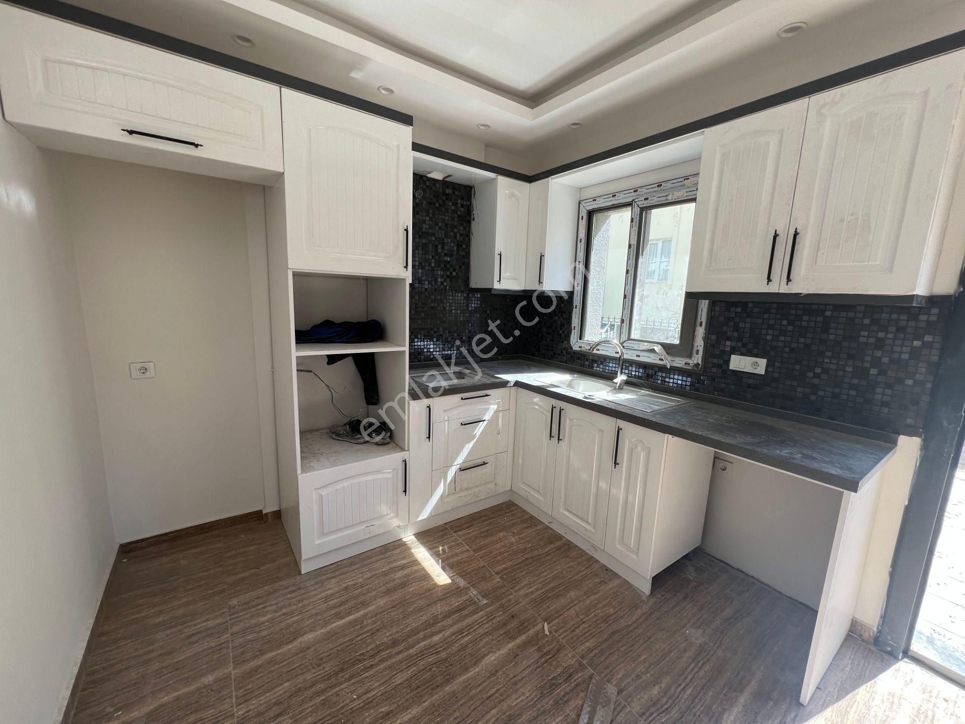 Özdere'de Merkezde Geniş Bahçeli Açık Otoparklı Sıfır Villa | Gökçen Emlak - Görsel 8