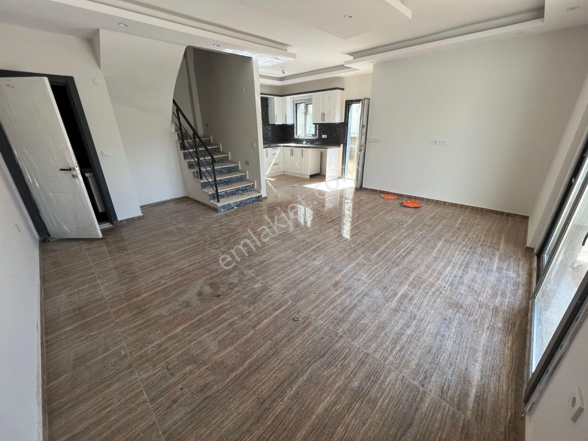 Özdere'de Merkezde Geniş Bahçeli Açık Otoparklı Sıfır Villa | Gökçen Emlak - Görsel 10