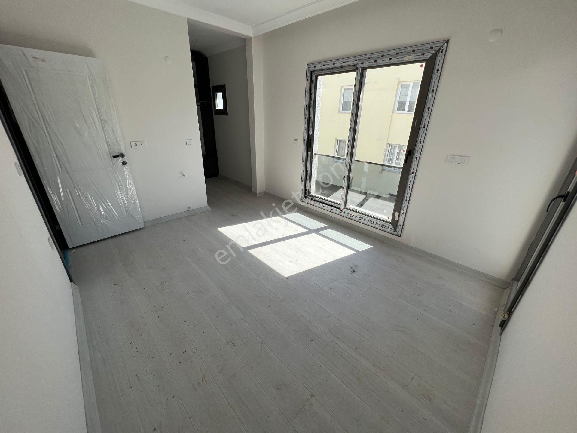 Özdere'de Merkezde Geniş Bahçeli Açık Otoparklı Sıfır Villa | Gökçen Emlak - Görsel 15