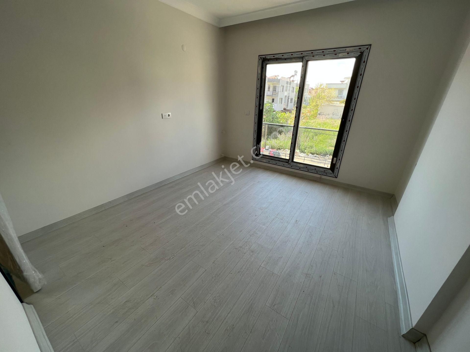 Özdere'de Merkezde Geniş Bahçeli Açık Otoparklı Sıfır Villa | Gökçen Emlak - Görsel 18