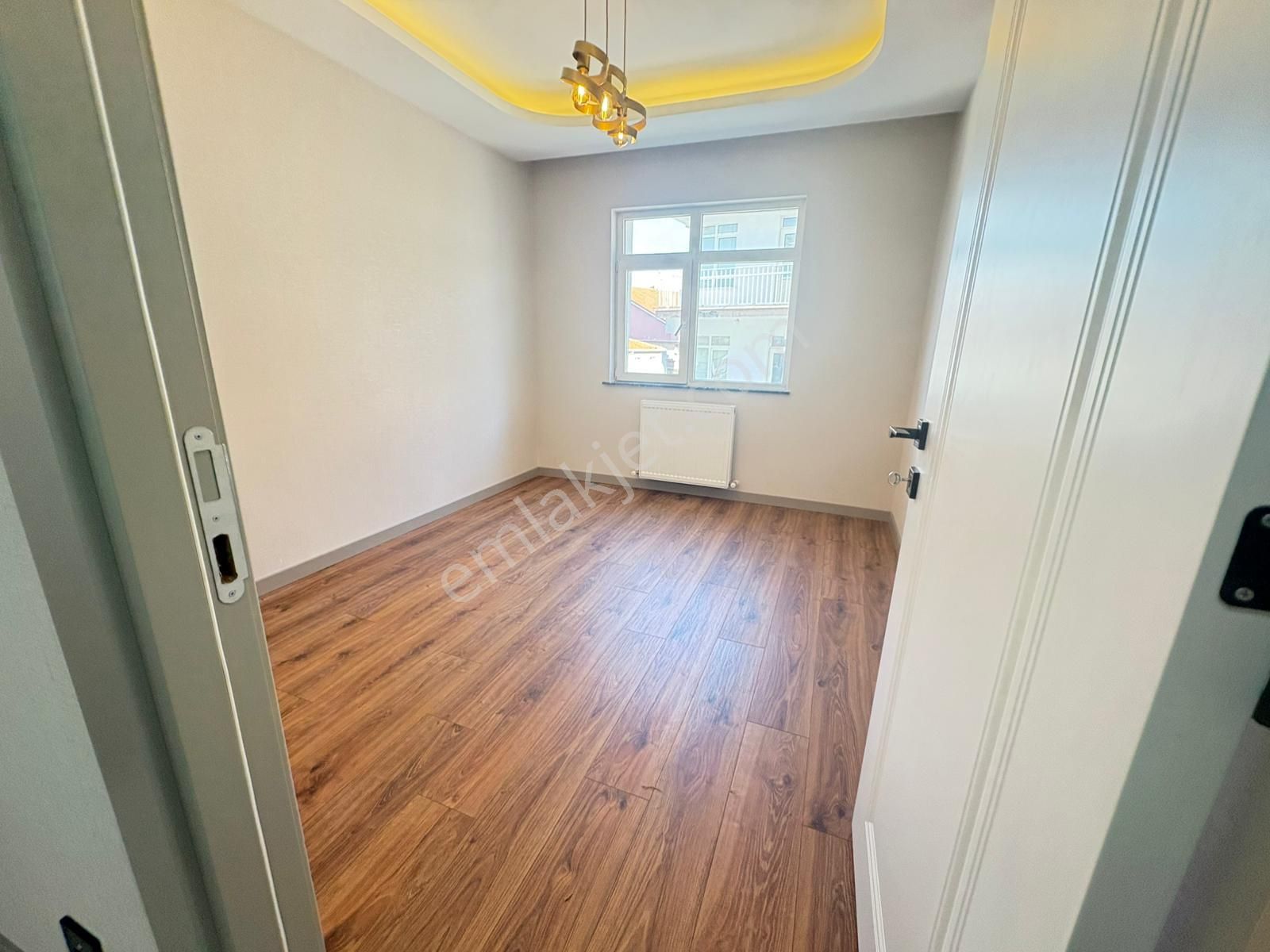 Dikmen Sokullu'da Satılık Daire 3+1ara Katta Full Yapılı Manzaralı - Görsel 30