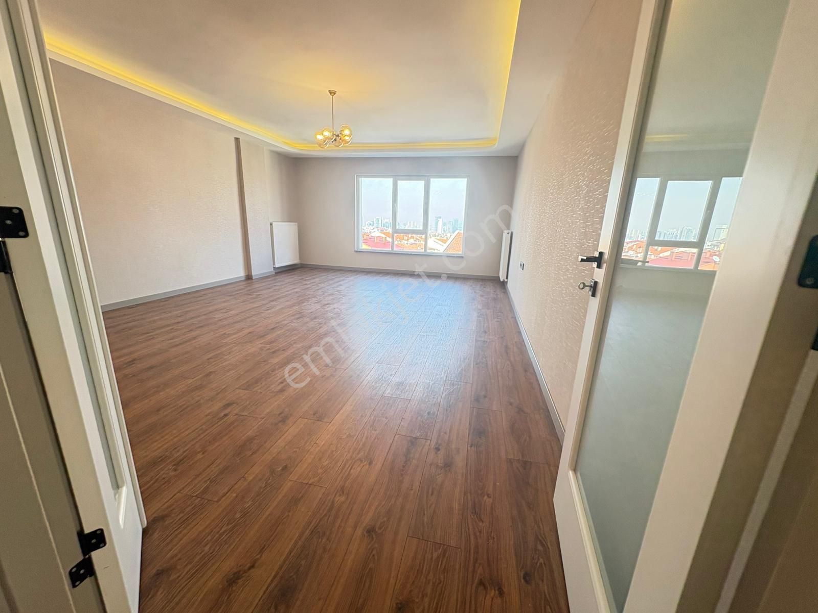 Dikmen Sokullu'da Satılık Daire 3+1ara Katta Full Yapılı Manzaralı - Görsel 14