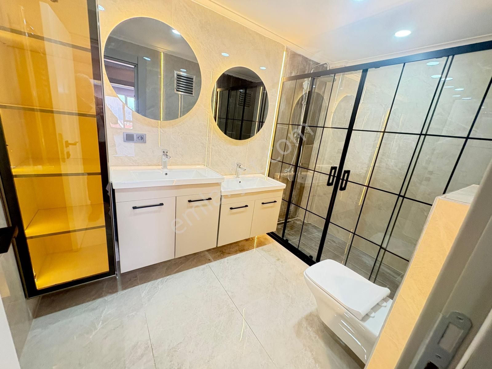 Dikmen Sokullu'da Satılık Daire 3+1ara Katta Full Yapılı Manzaralı - Görsel 16