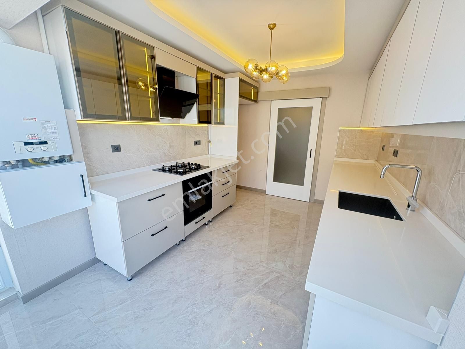 Dikmen Sokullu'da Satılık Daire 3+1ara Katta Full Yapılı Manzaralı - Görsel 27