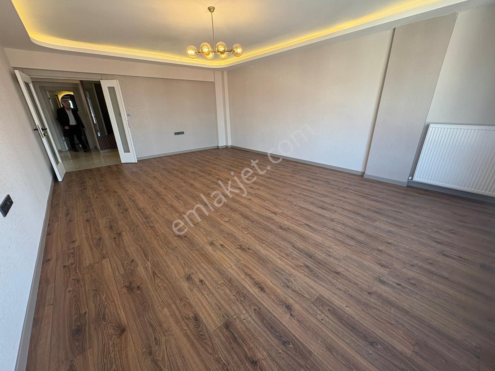 Dikmen Sokullu'da Satılık Daire 3+1ara Katta Full Yapılı Manzaralı - Görsel 22