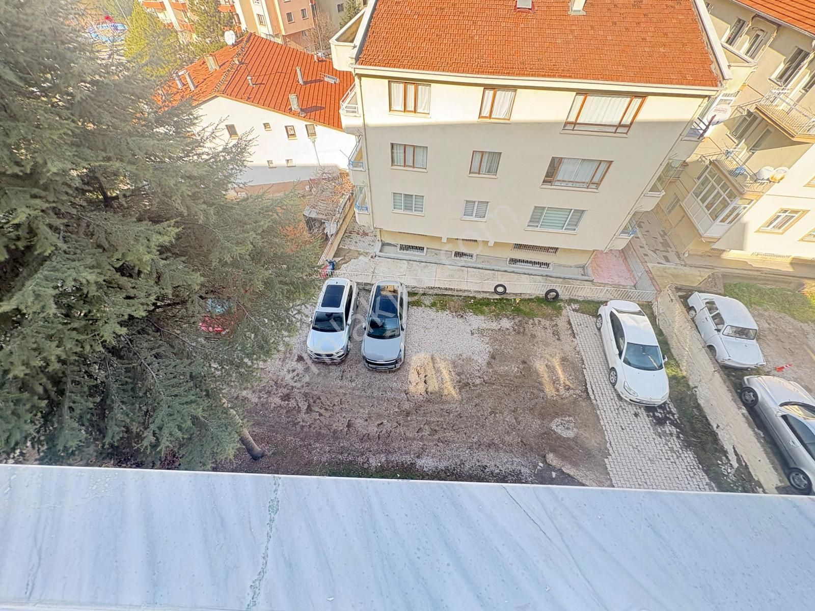 Dikmen Sokullu'da Satılık Daire 3+1ara Katta Full Yapılı Manzaralı - Görsel 26