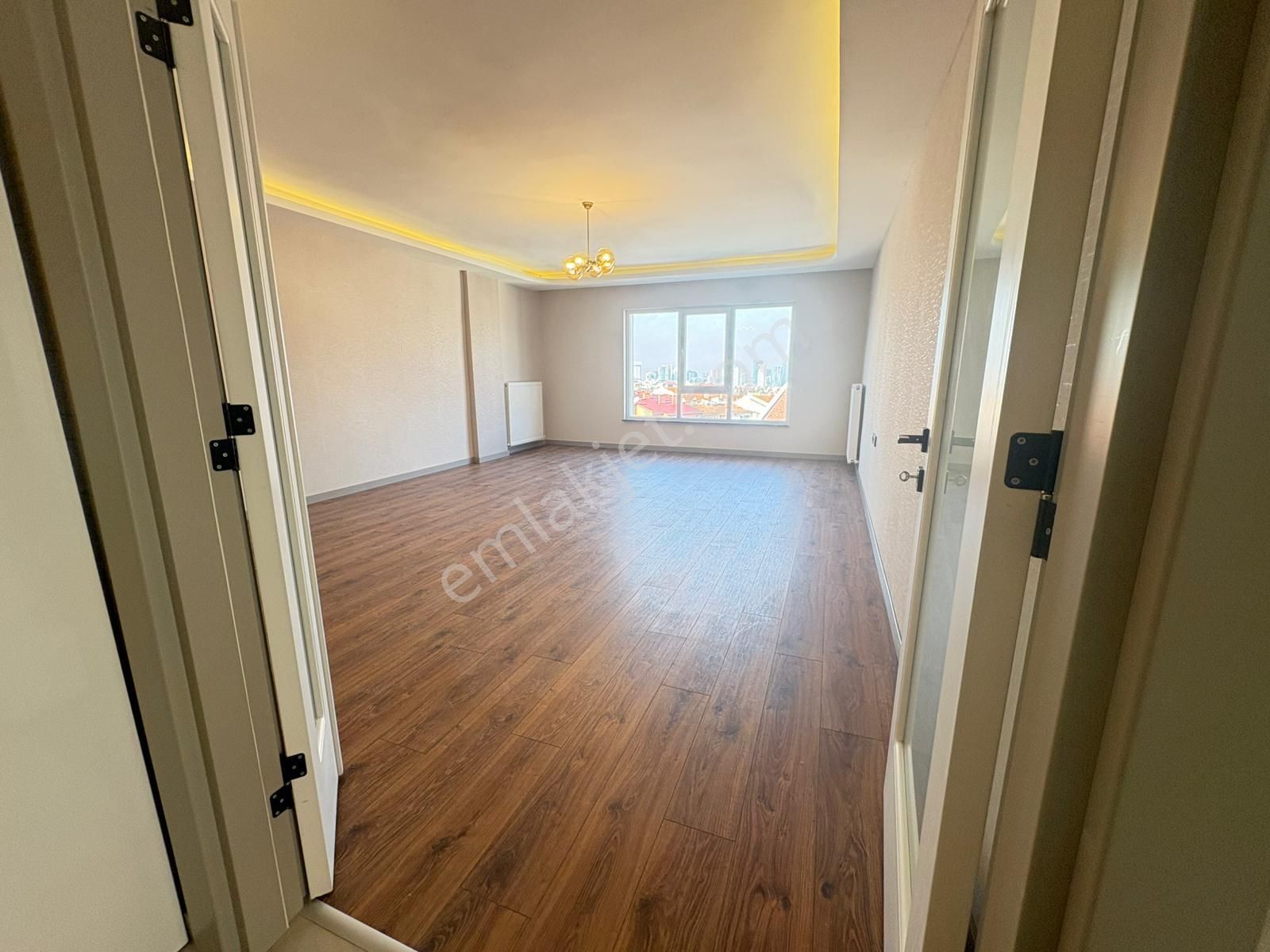 Dikmen Sokullu'da Satılık Daire 3+1ara Katta Full Yapılı Manzaralı - Görsel 10