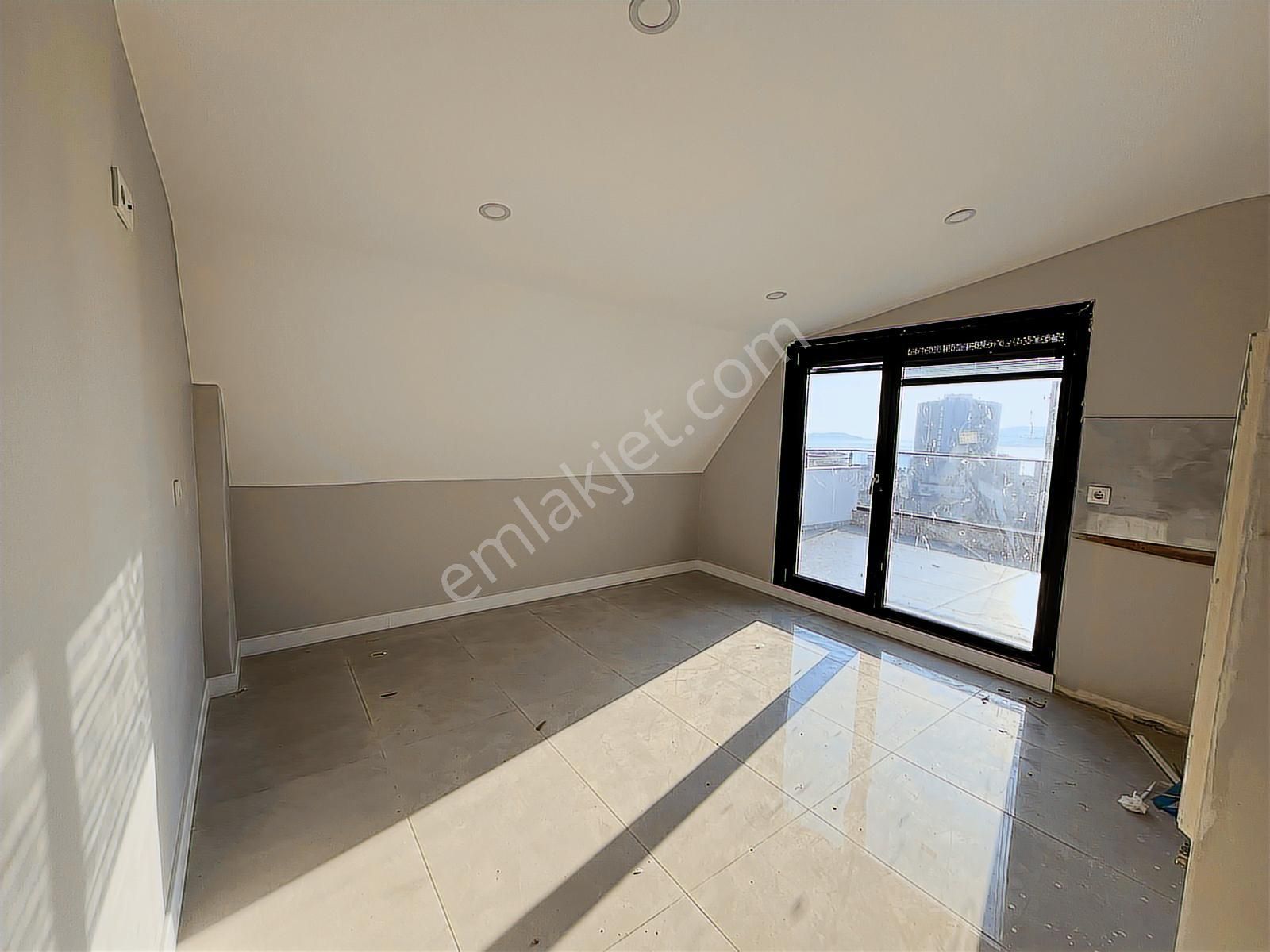 Kartal Atalar Da Cadde Üzeri 6+2 Satılık Dubleks Daire - Görsel 20