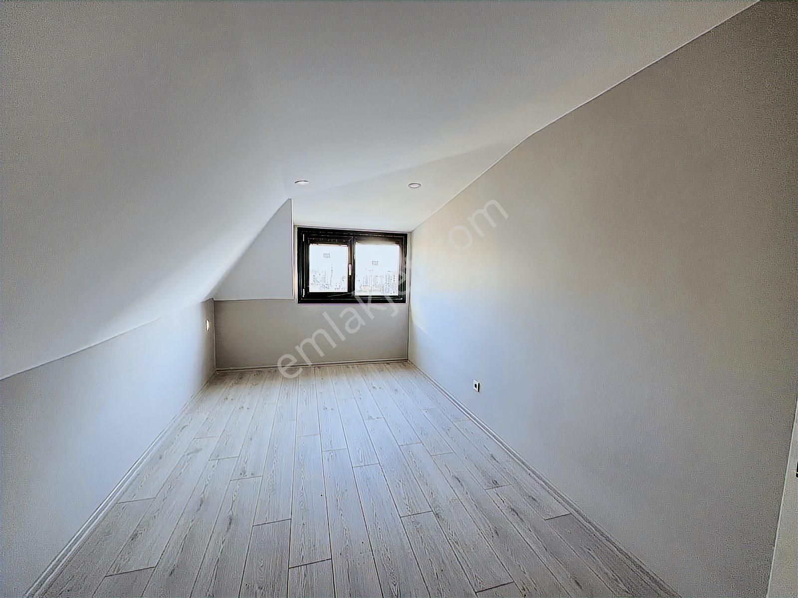 Kartal Atalar Da Cadde Üzeri 6+2 Satılık Dubleks Daire - Görsel 21