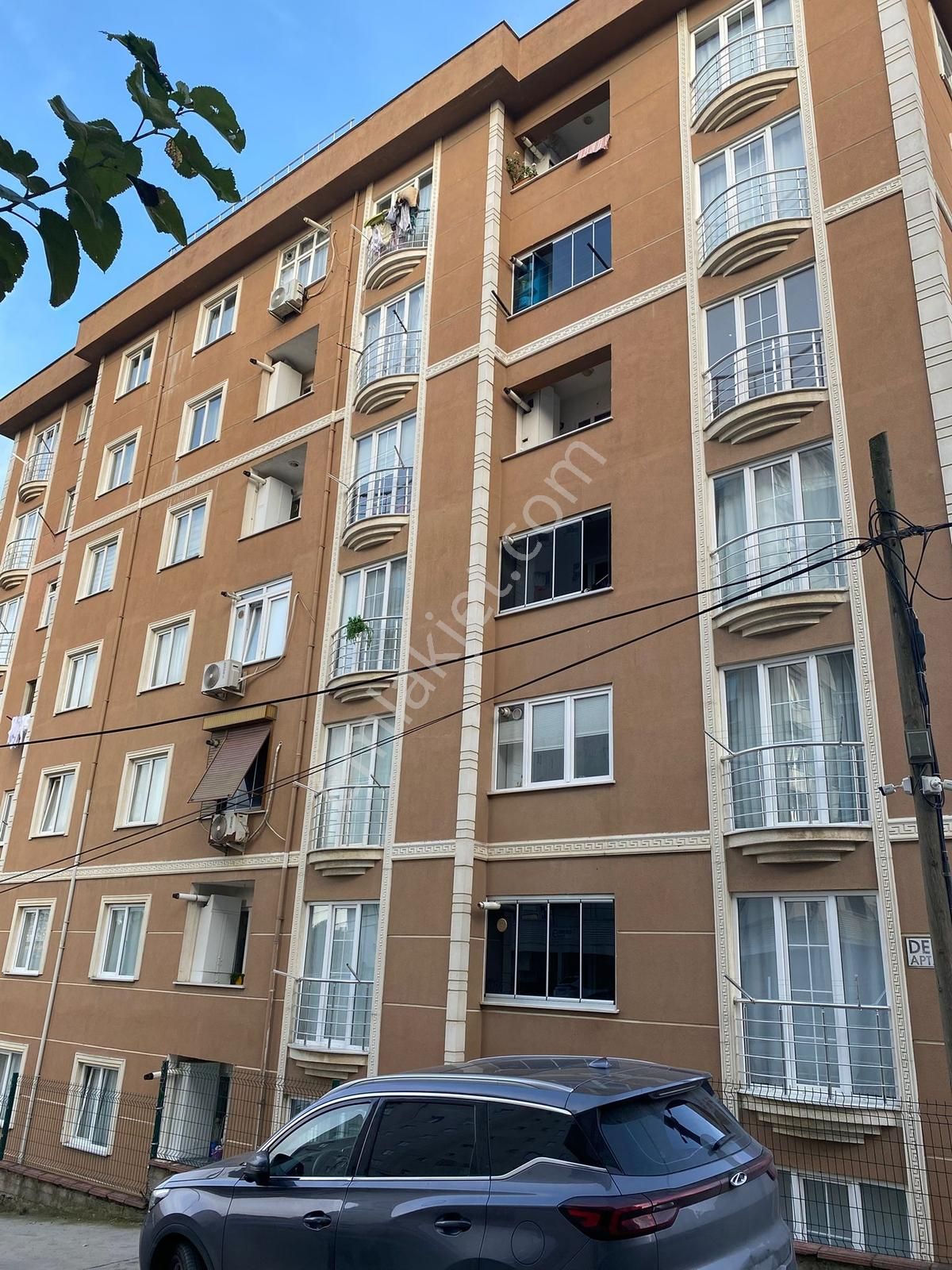 Pendik Ahmet Yesevi De 3+1 Satılık Boş Daire