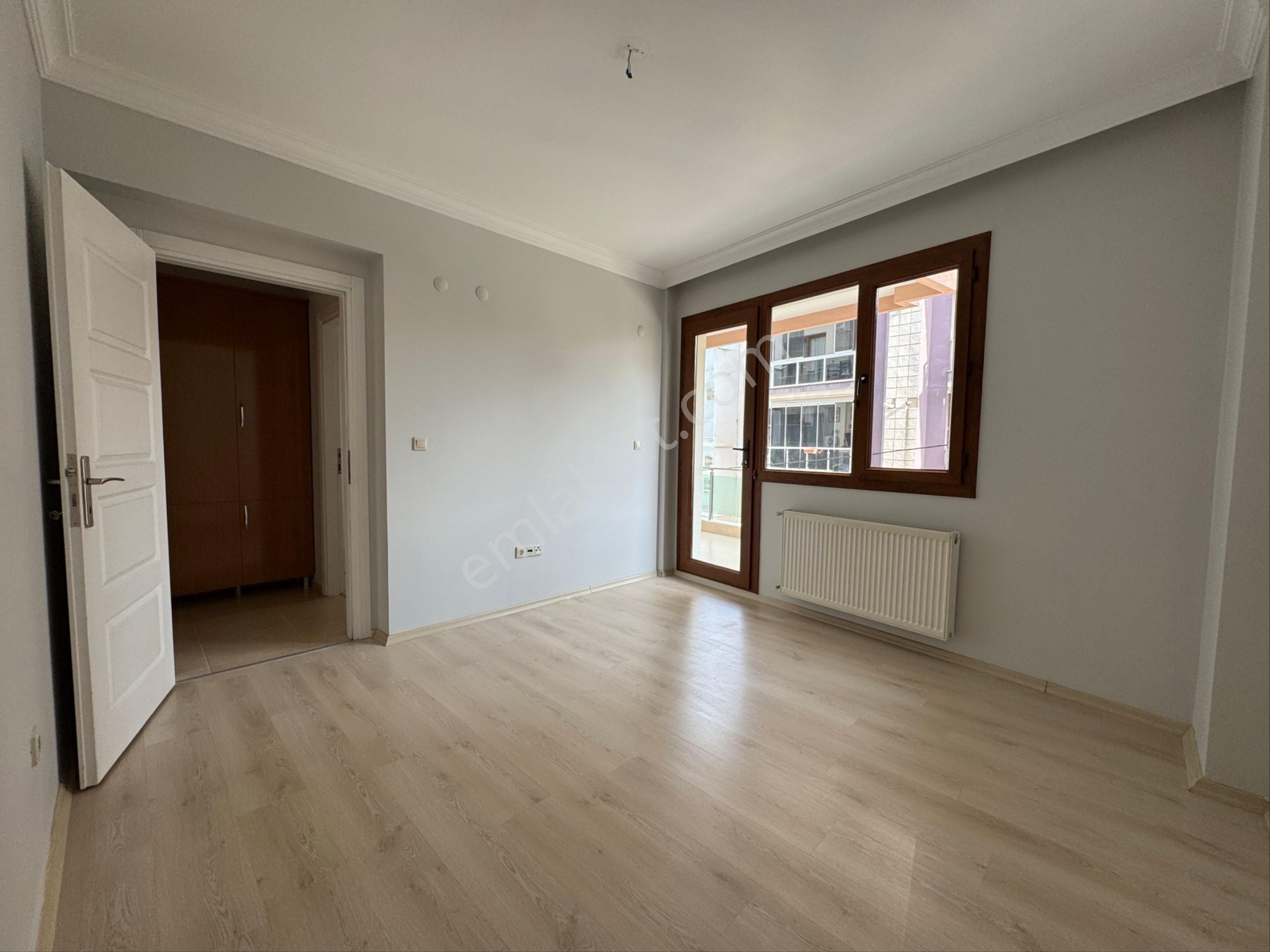 Demirköprü’de Kiralık 2+1 Çift Balkonlu Kapalı Mutfak Daire - Görsel 5