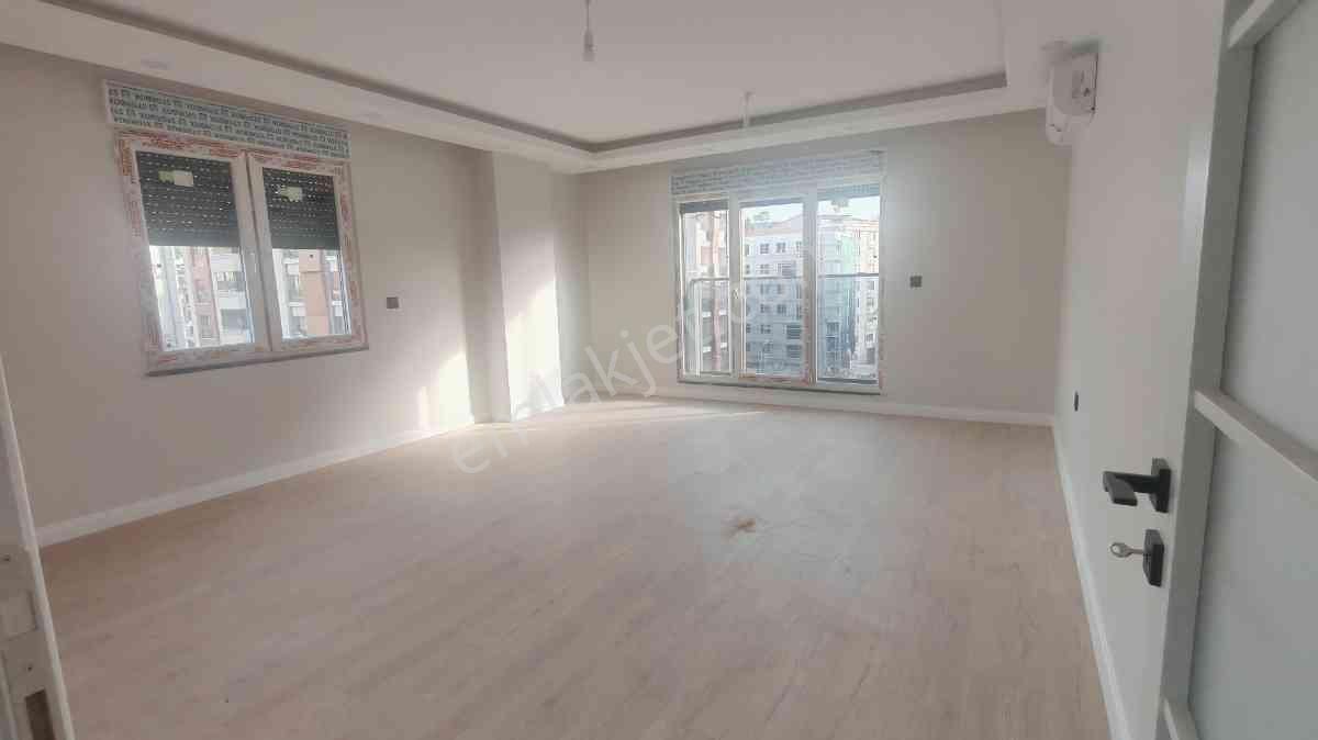 Tavşantepe Metro Durağı Ve Kaymakamlık Yanı Kiralık 2+1 Daire - Görsel 21